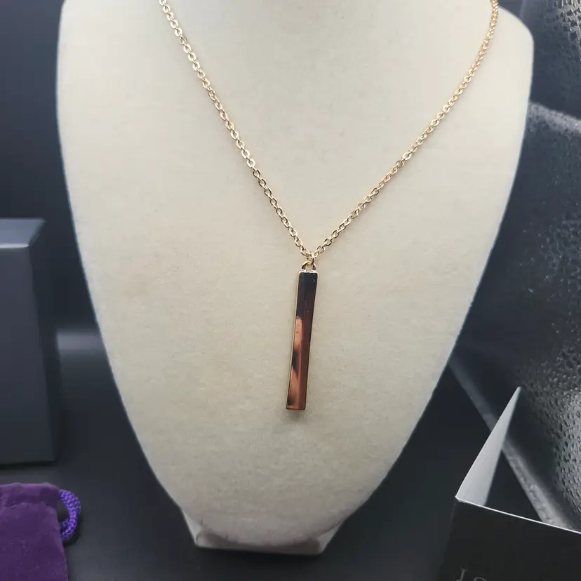 Joan Rivers Sleek Gold-Tone Bar Pendant Necklace