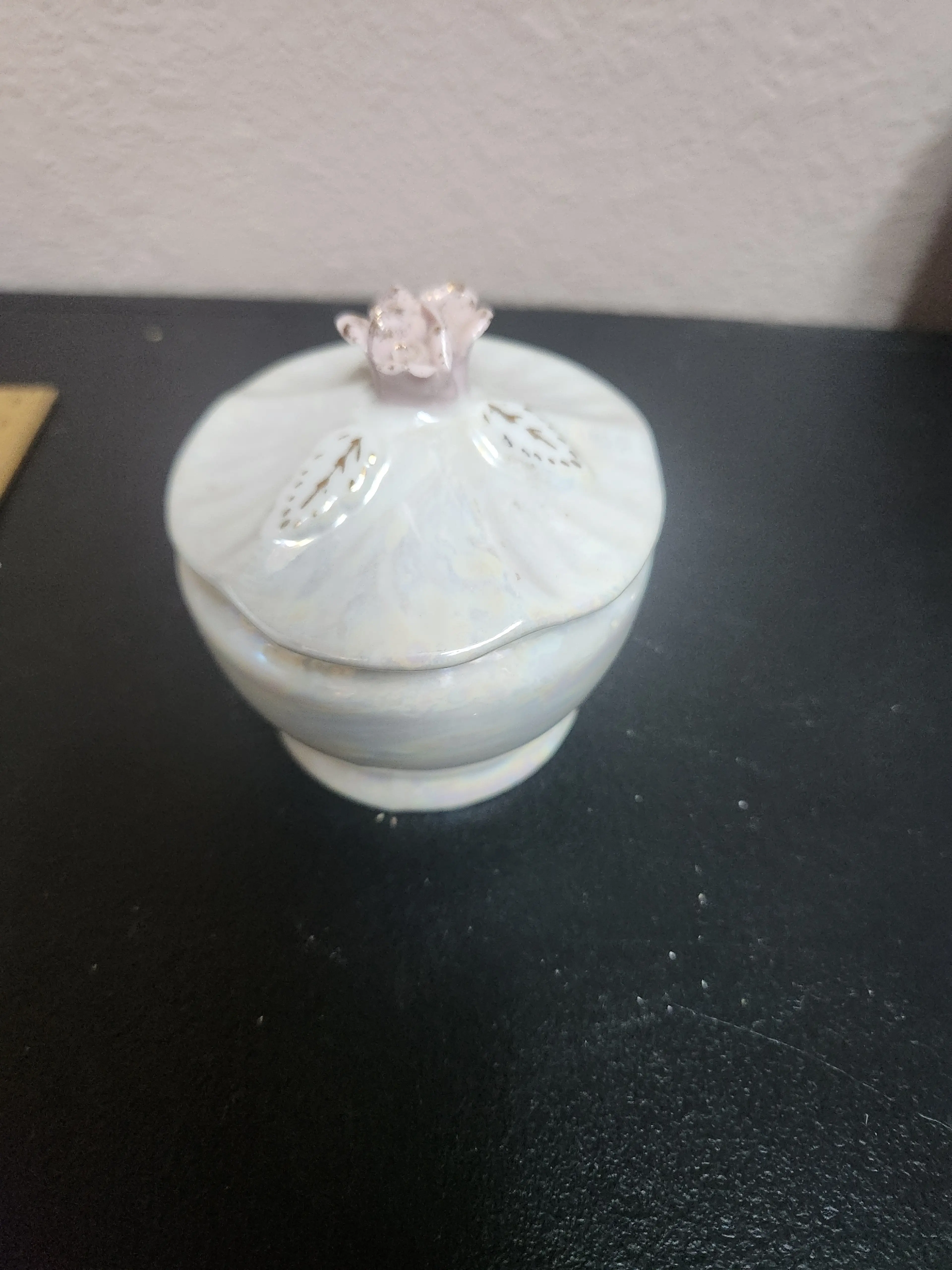 Image 2 of 6
