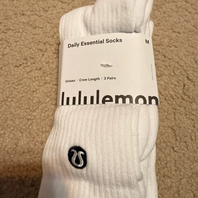 Lululemon Socks Retail $18