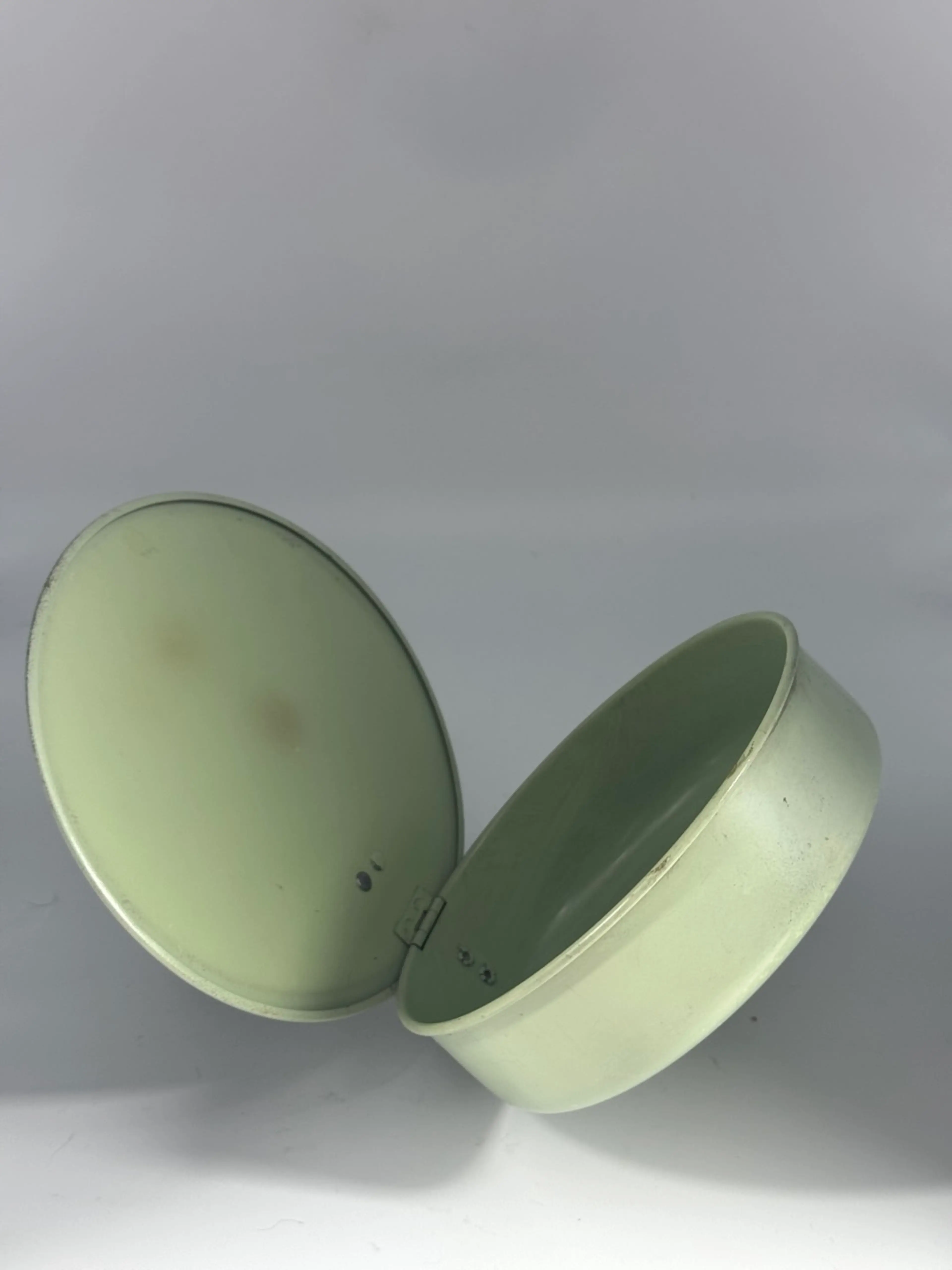 Image 4 of 7