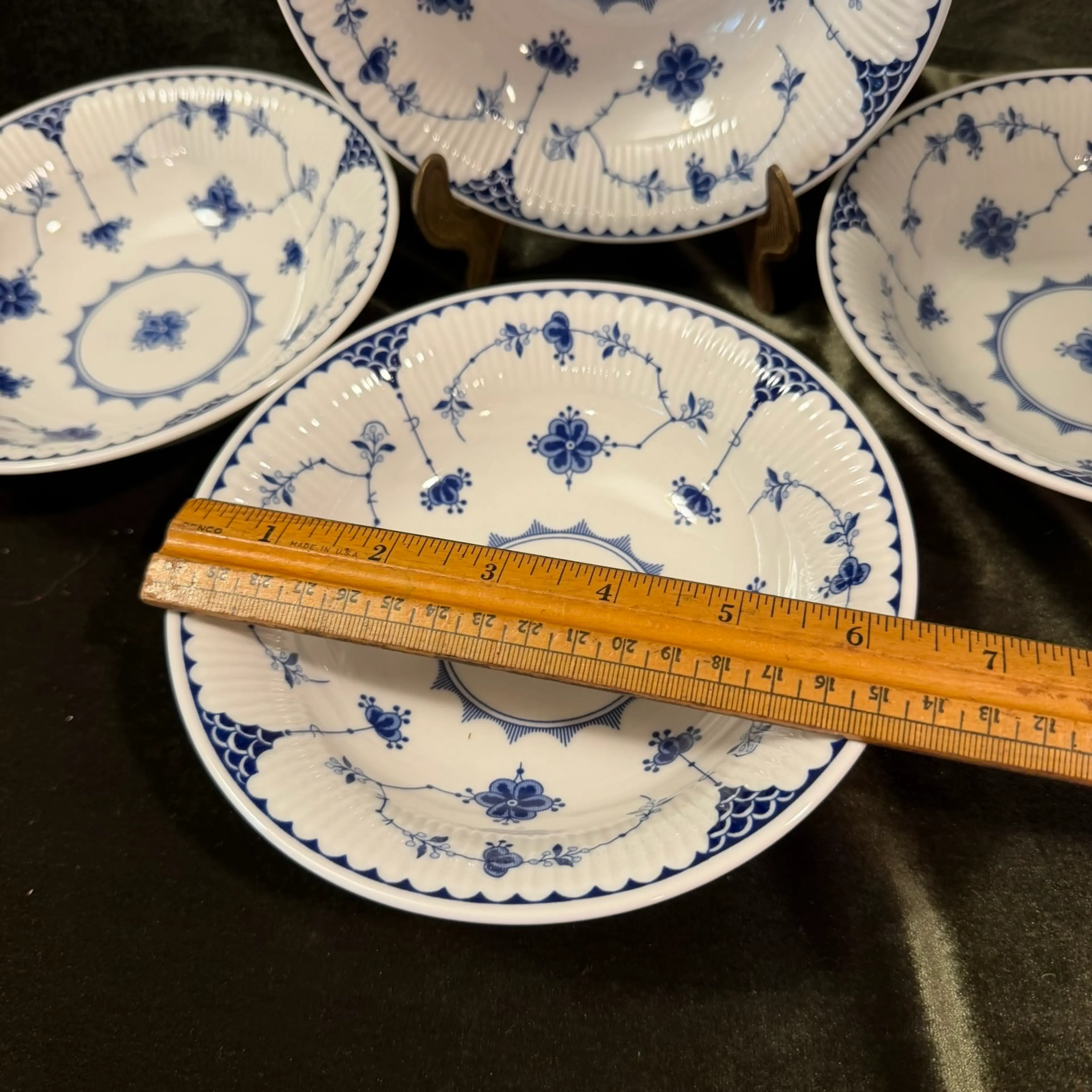 Image 3 of 6