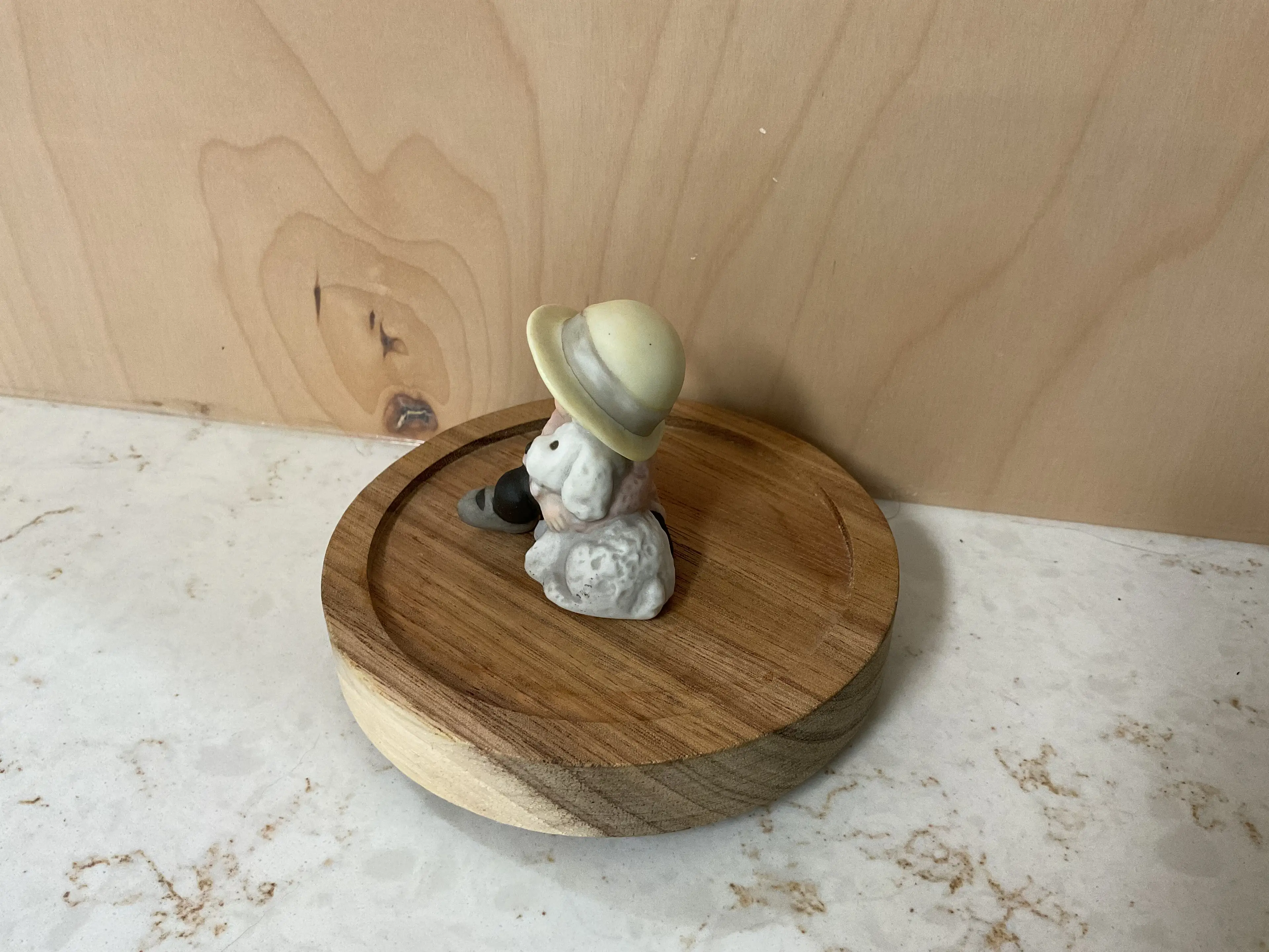 Image 5 of 9