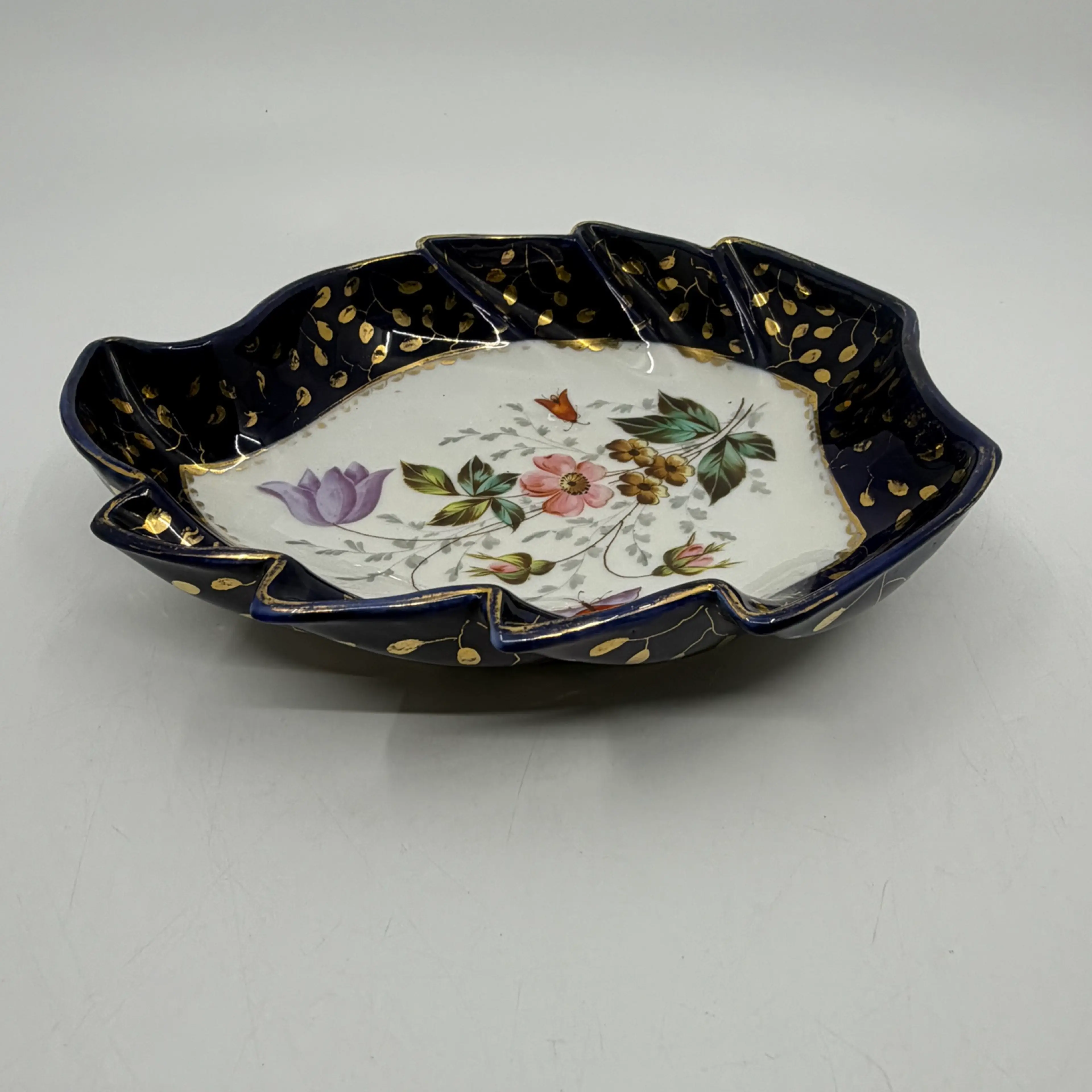Image 4 of 4