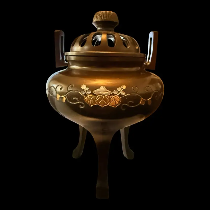 Antique Japanese Taisho Era Etched Bronze Incense Diffuser 5.75”