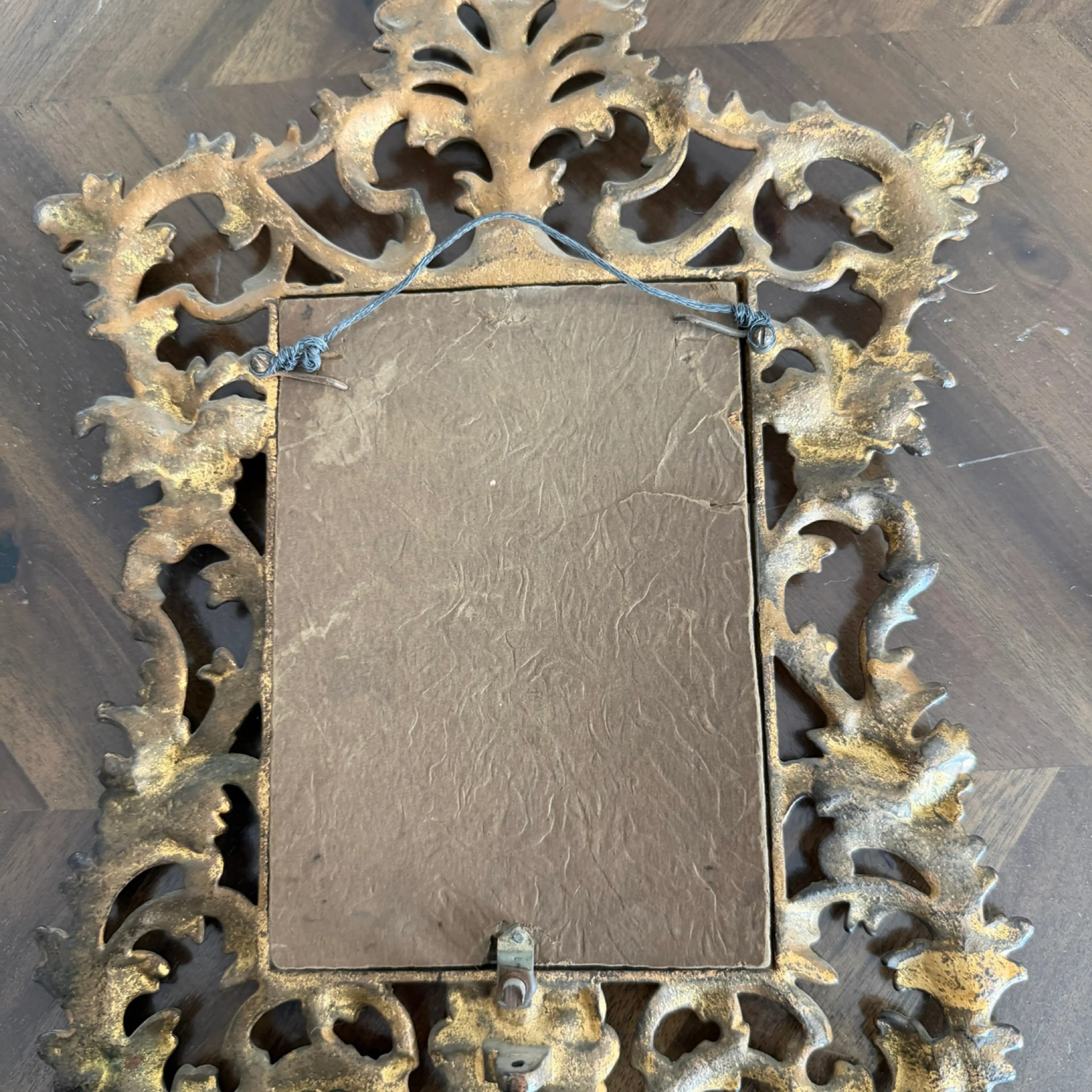 Image 3 of 3