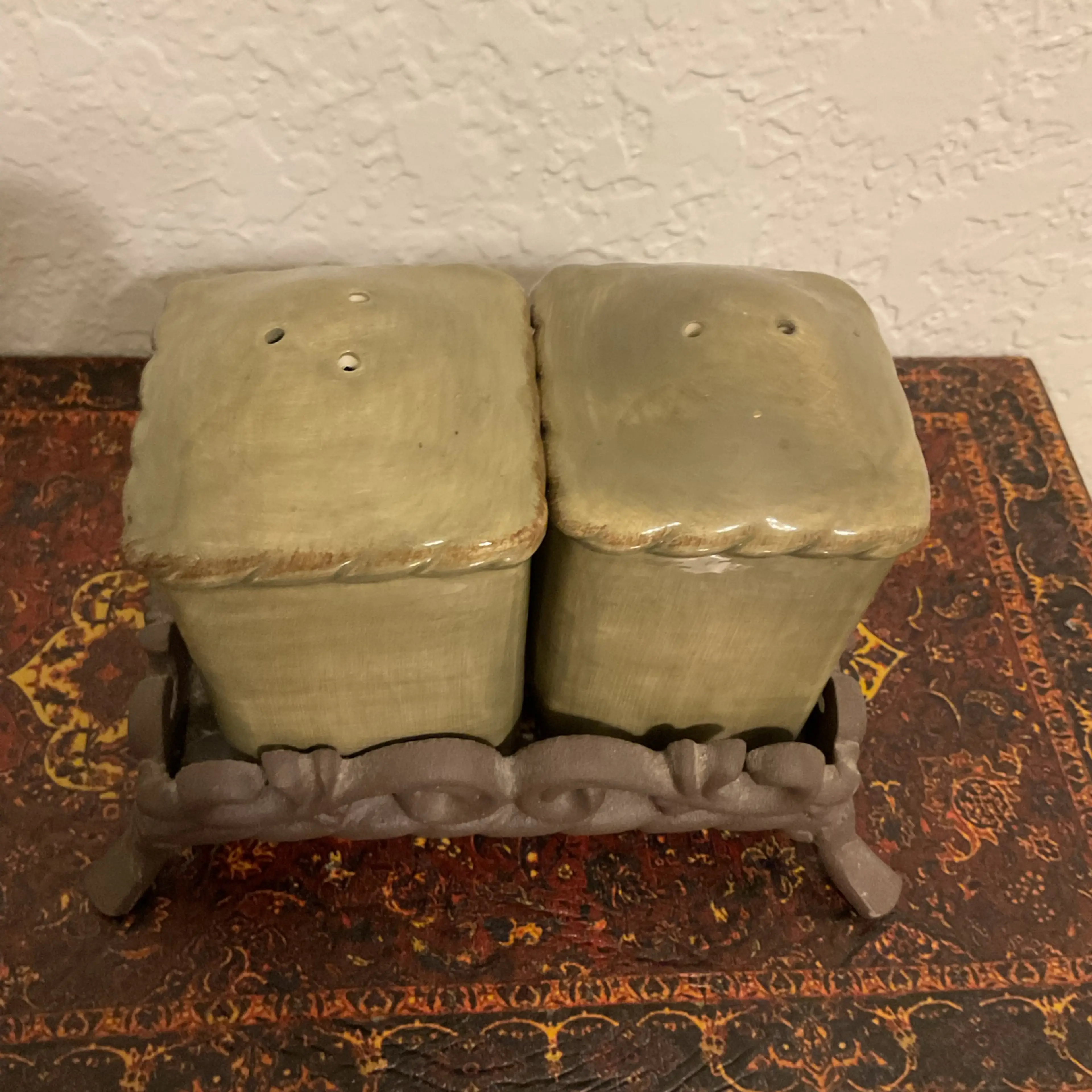 Image 2 of 2