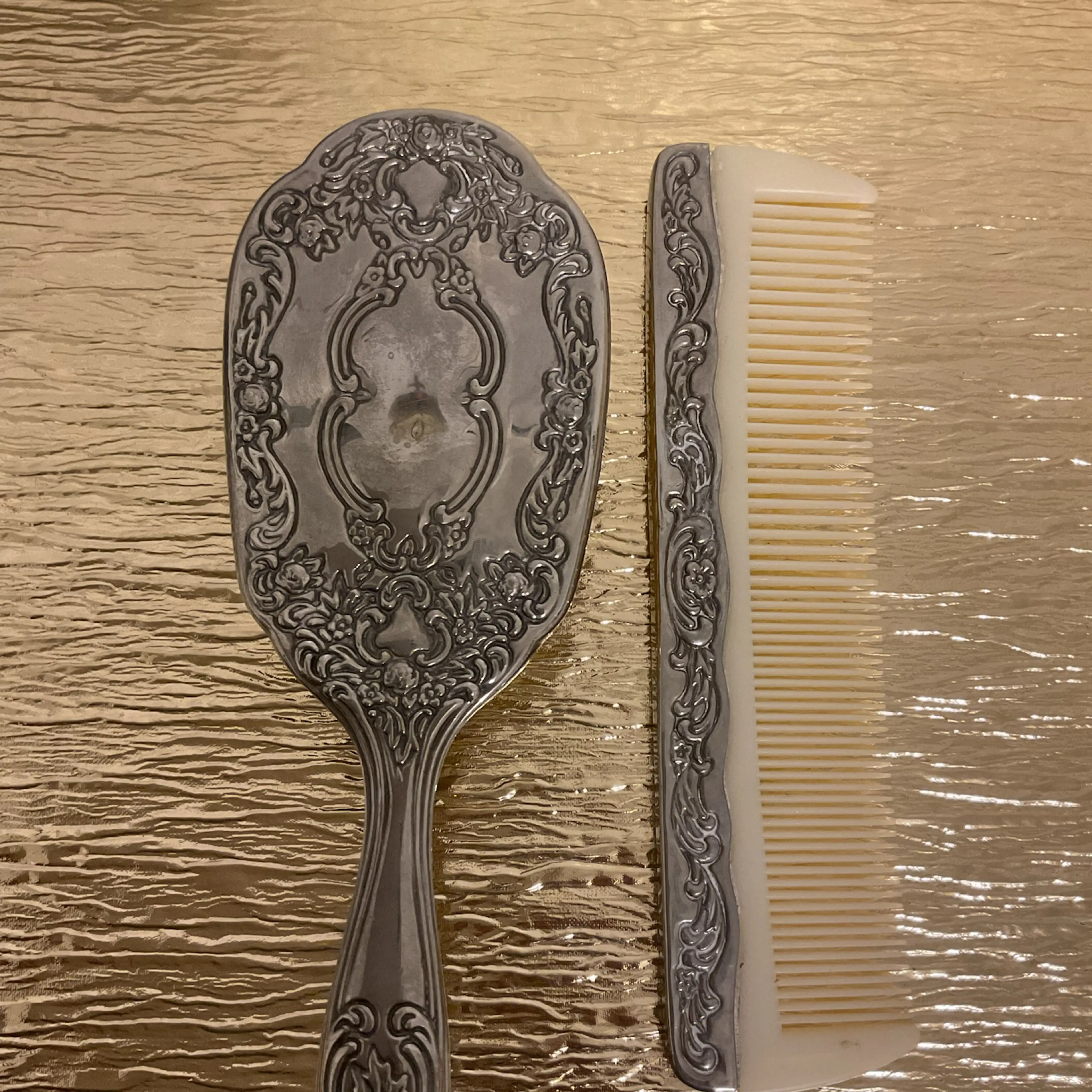 Image 2 of 2