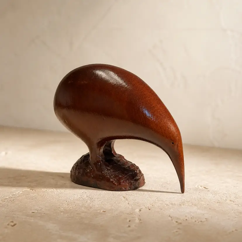 Vtg Hand Carved Wood Folk Art Kiwi Bird Sculpture (Matai or Kauri Wood?), 2.75"
