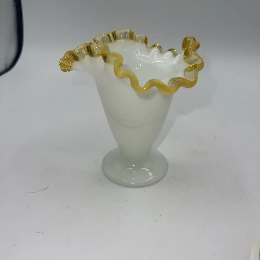 FENTON GOLD (YELLOW) CREST DOUBLE CRIMPED MILK GLASS VASE 4.5”