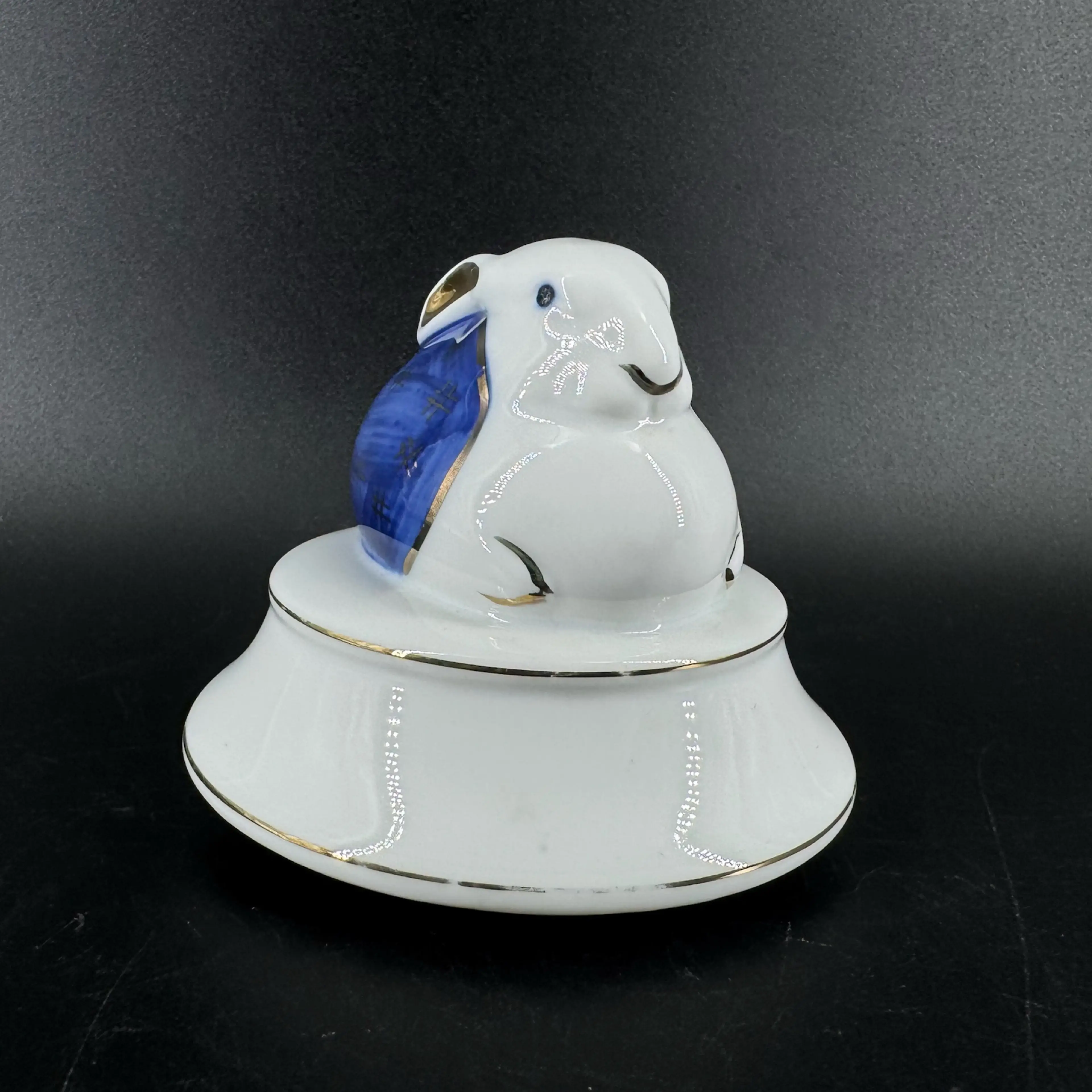 Image 1 of 5
