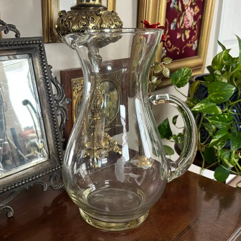 🐇Vintage Princess House Heritage Etched Floral Ice Lip Pitcher