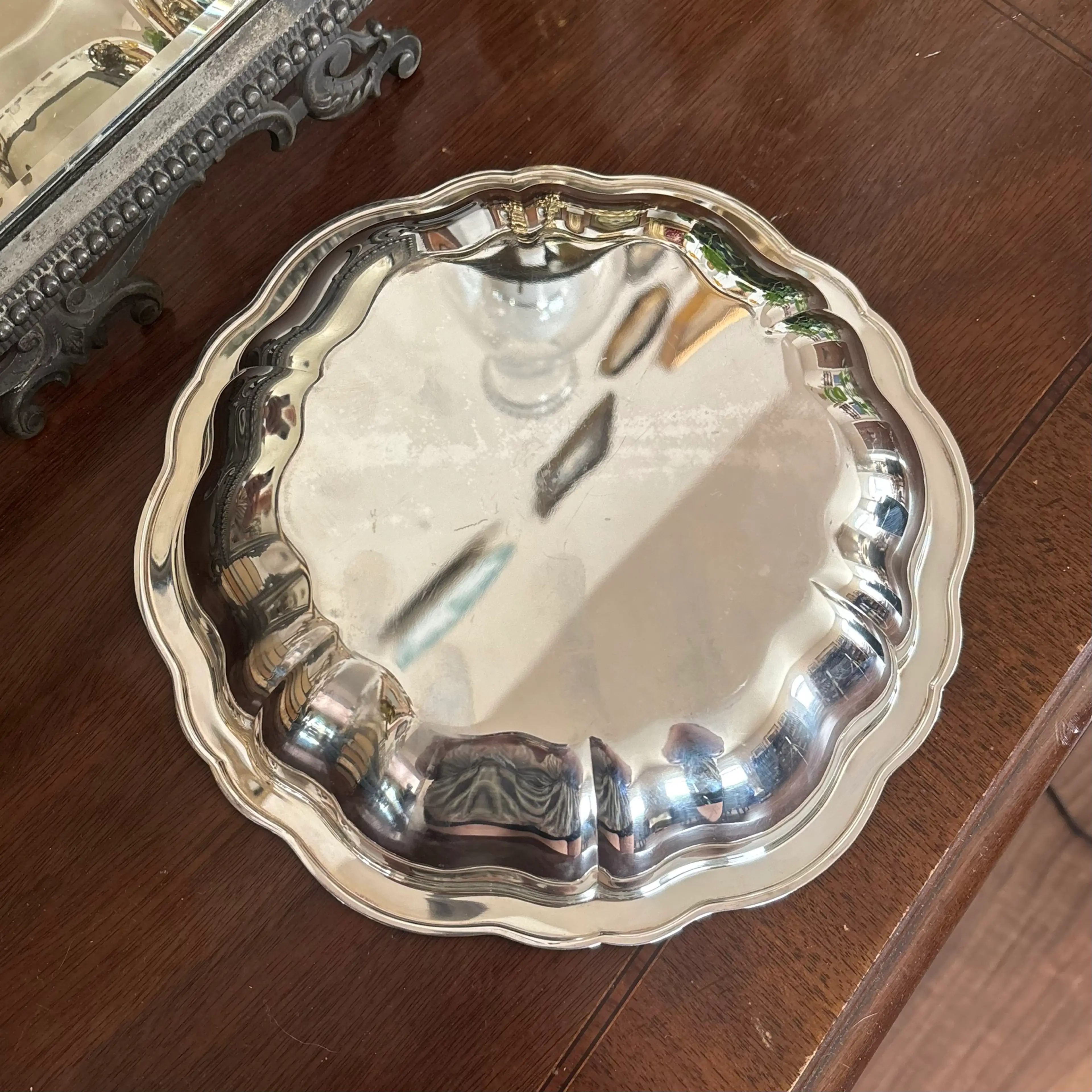 Image 2 of 2