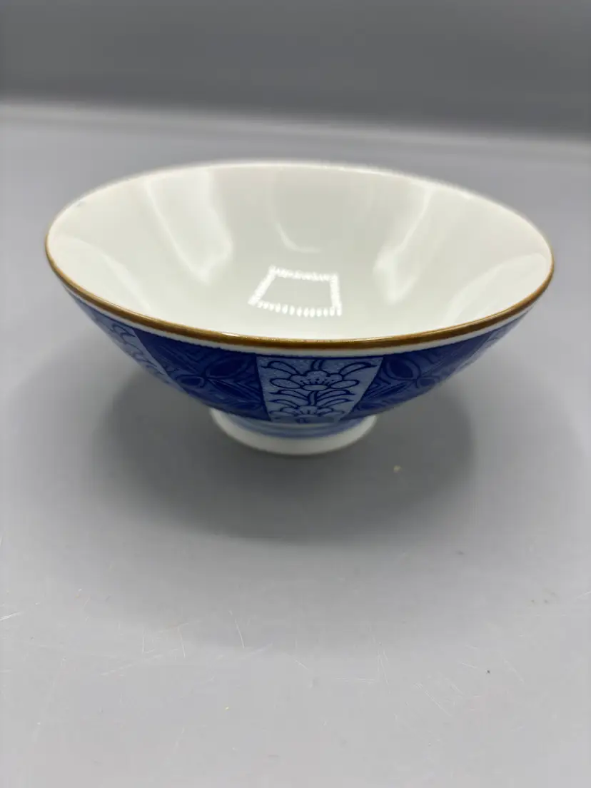 Traditional Japanese footed Rice Bowl