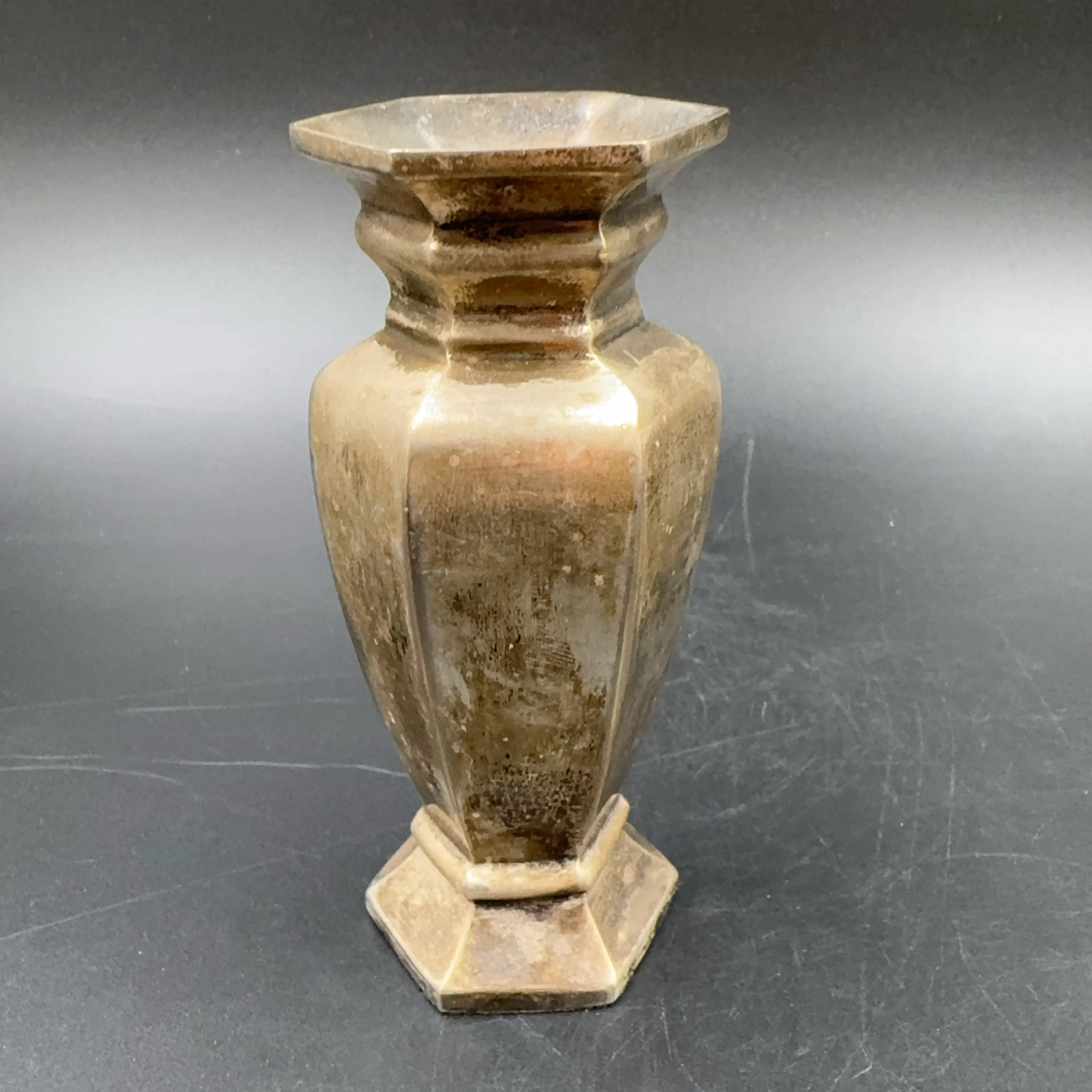 Image 1 of 7