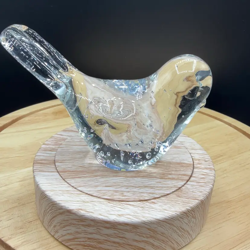 🐞Vtg Clear Art Glass Bird Figurine Paperweight Controlled Bubble Bullicante 4.5x2 3/4” UV Glow