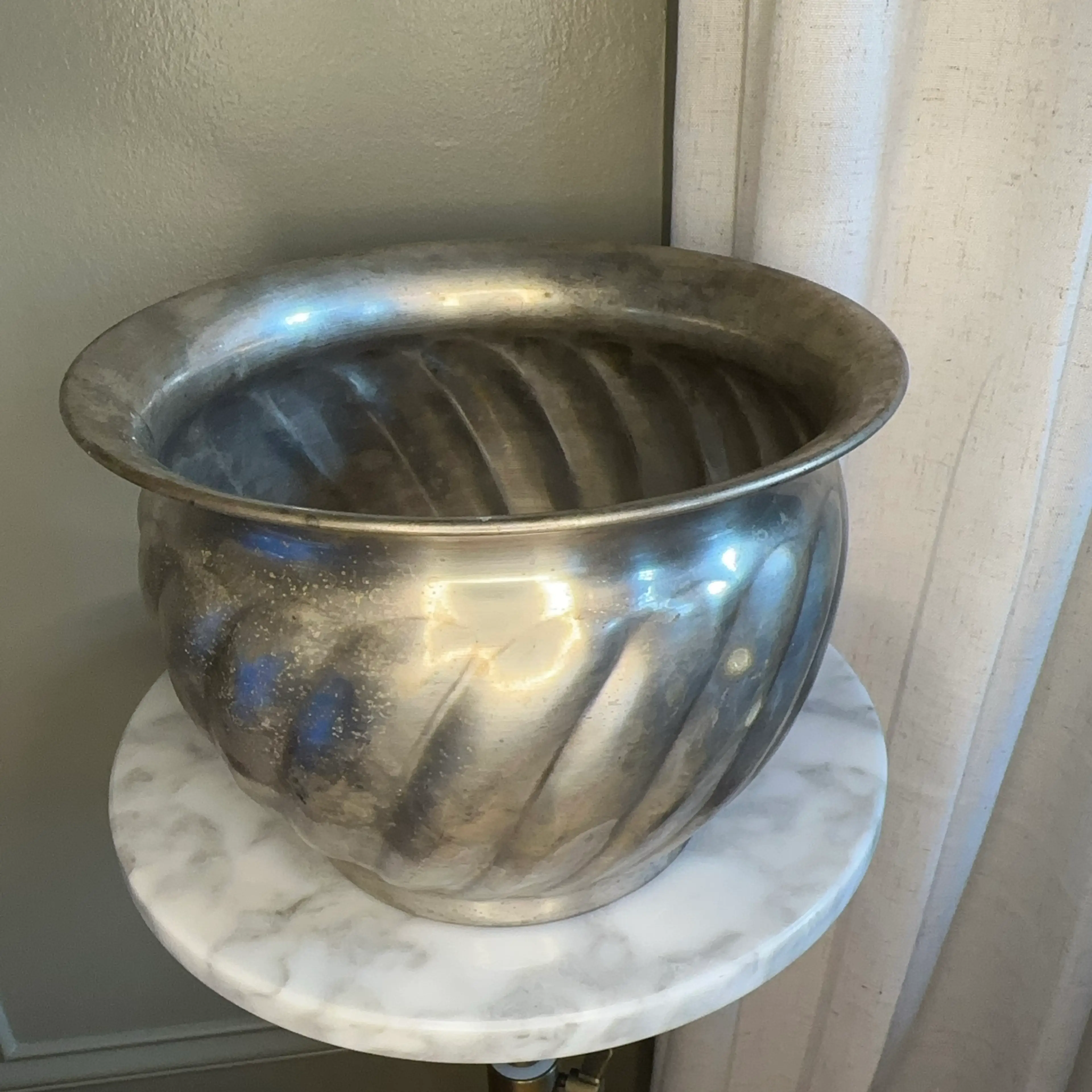Image 2 of 4