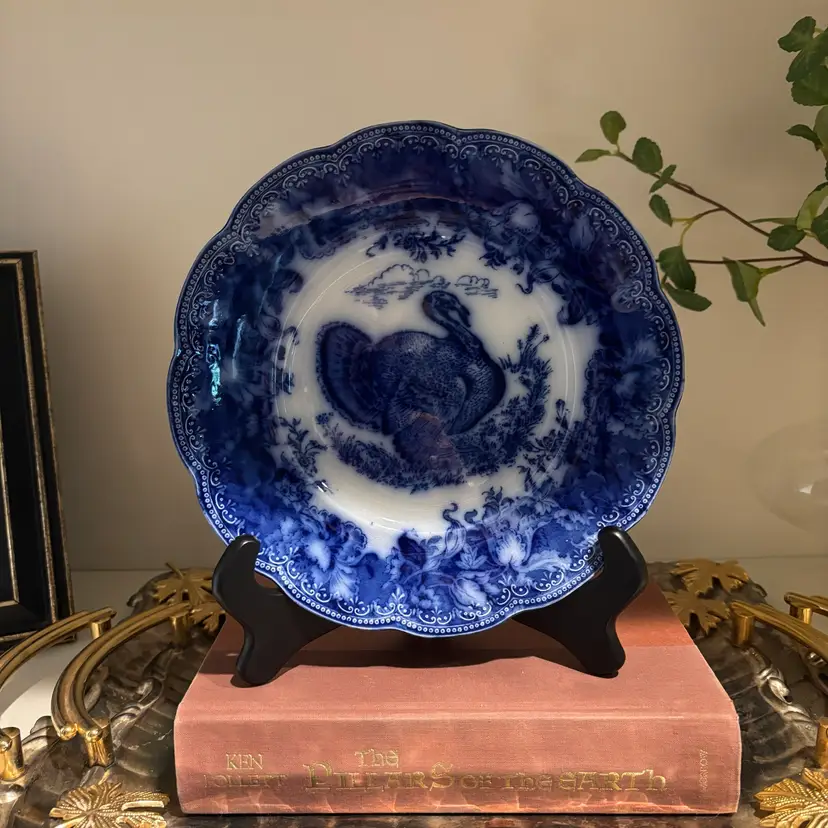 Wedgewood Flow Blue Clytie