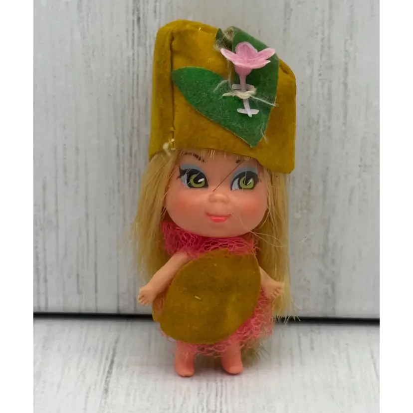 Laffy Lemon Liddle Kiddle Soda Bottle Kola Mattel Vtg With Hat 2" Doll 1967