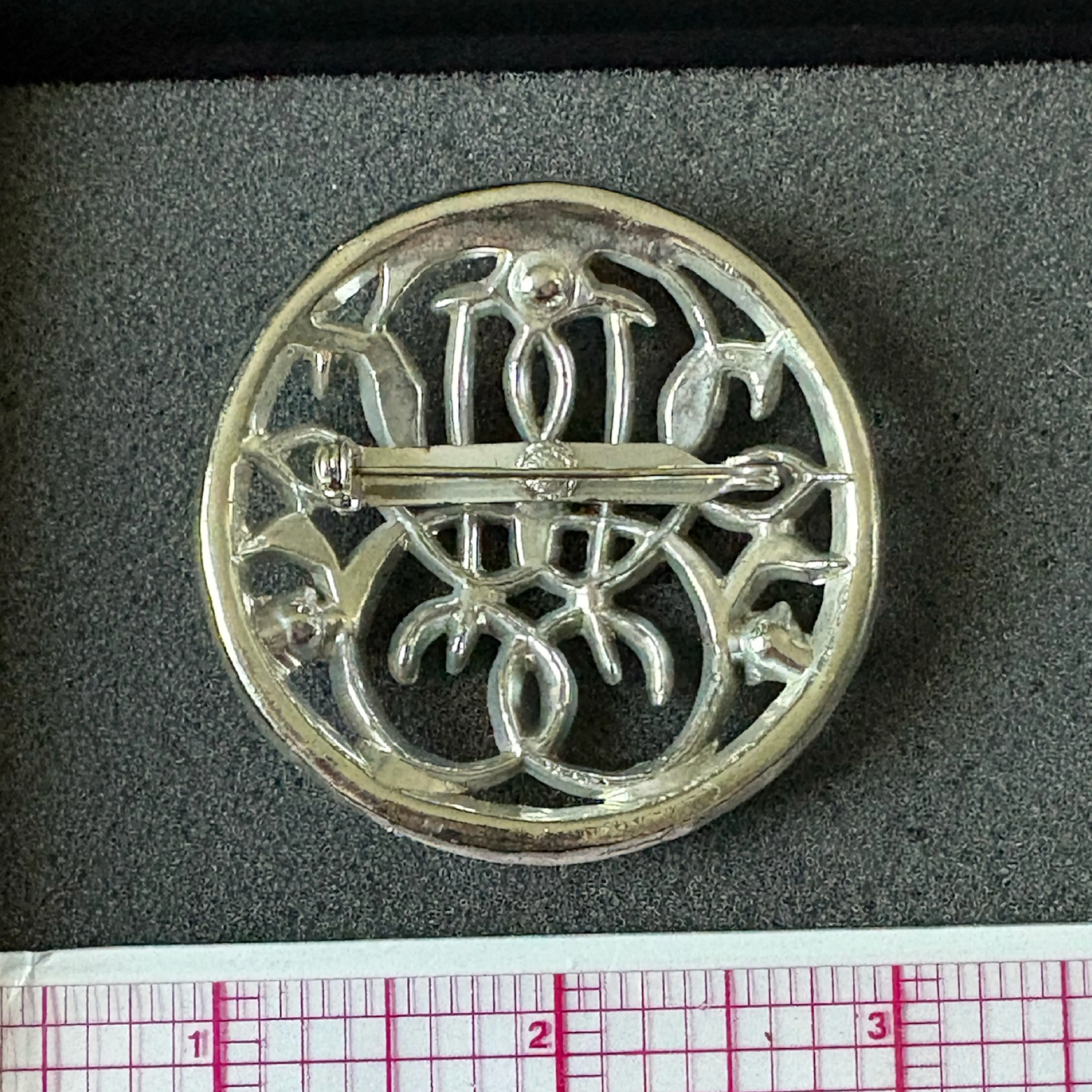 Image 2 of 2