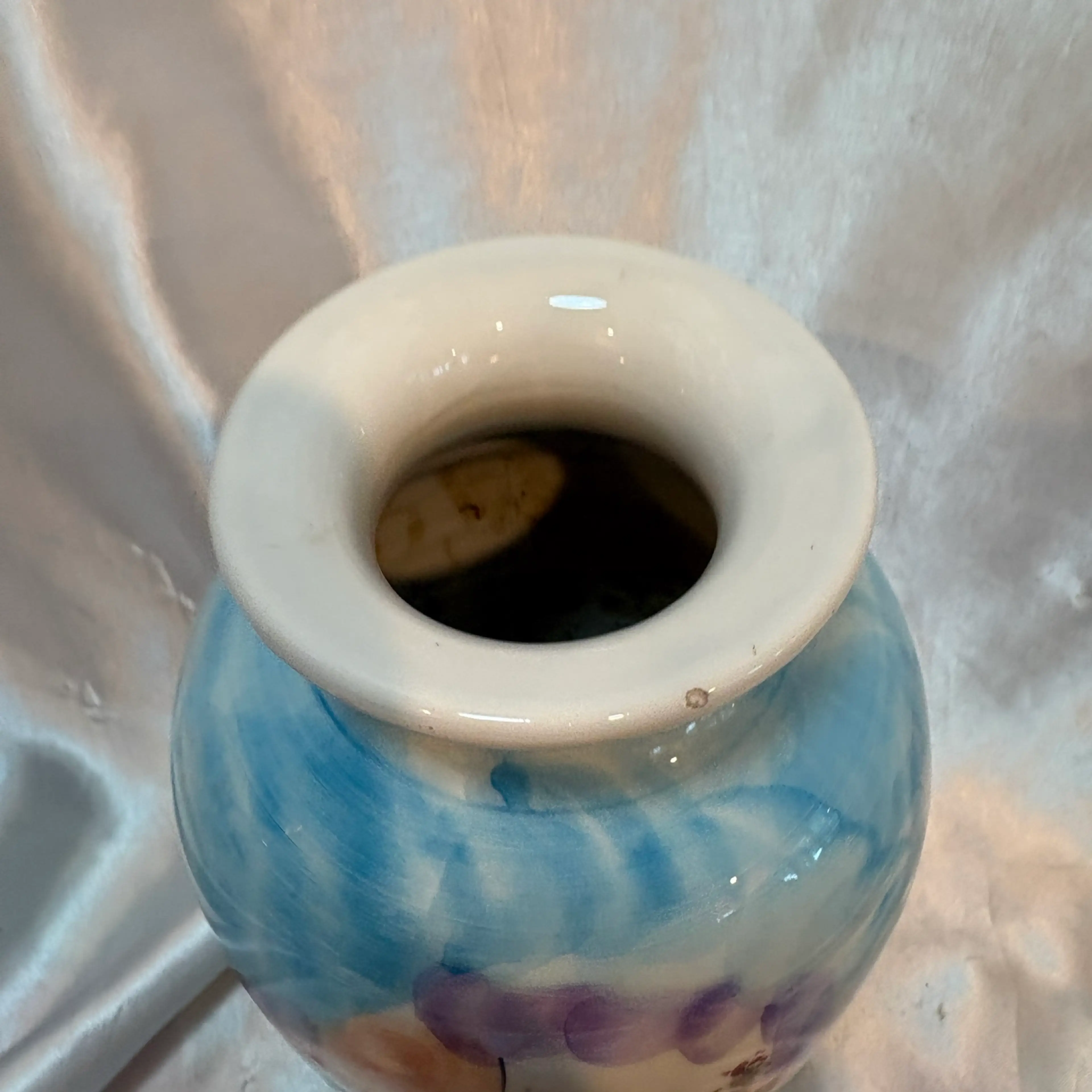 Image 2 of 8
