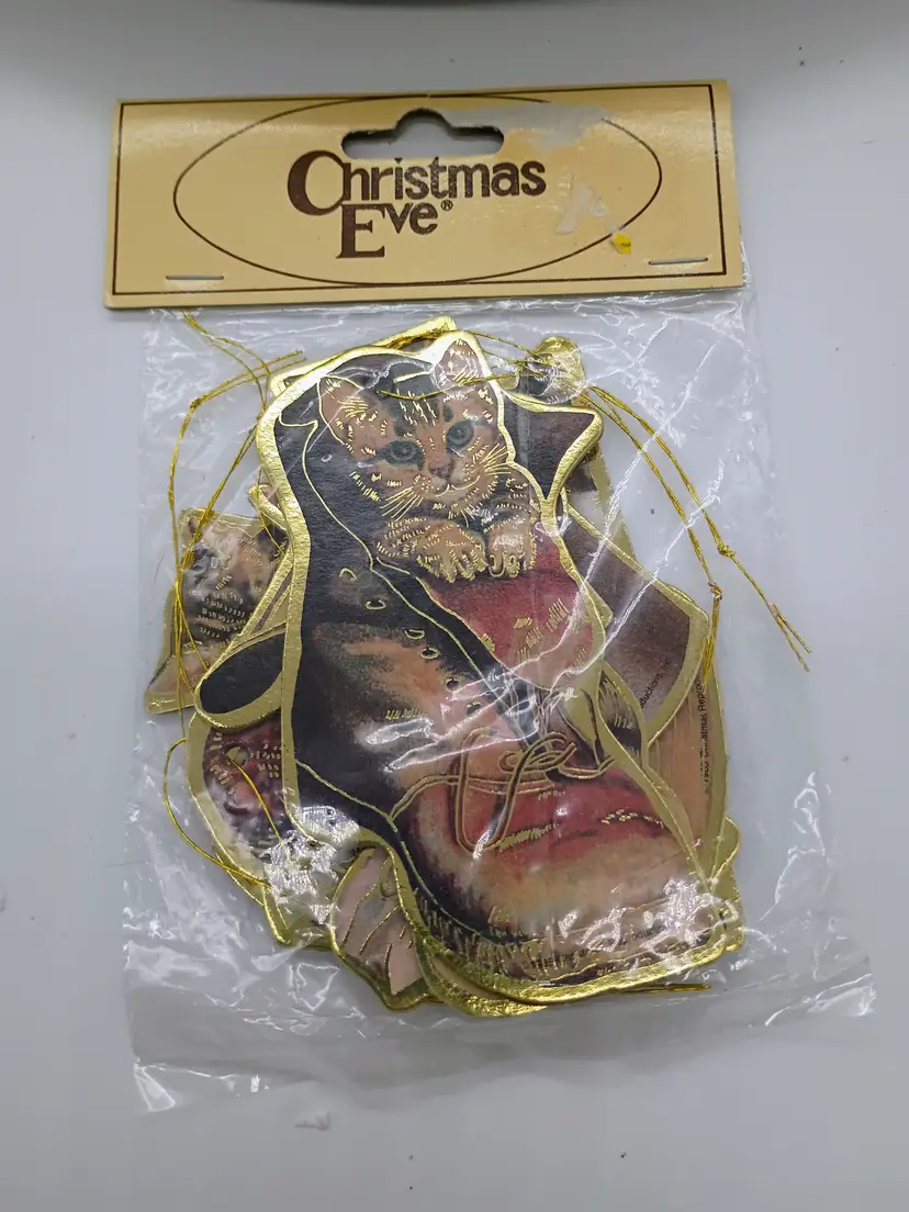 Vtg Christmas Reproductions 1985  Set of 4 Pressed Cardboard Cat Ornaments NEW Old Stock