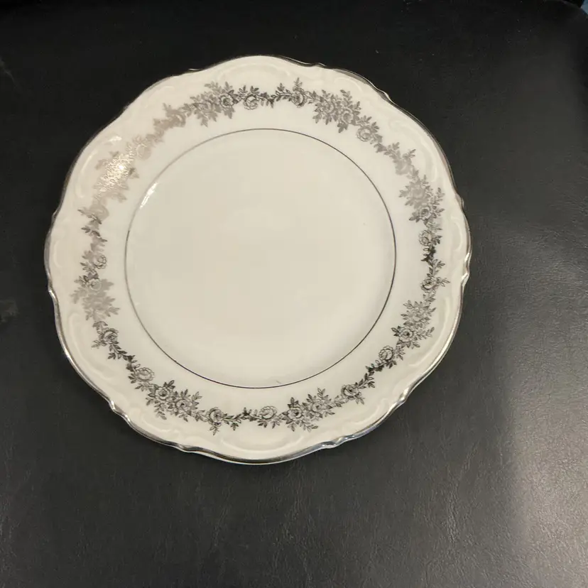 Vintage Corsage Belcrest 10 1/2" dinner plate discontinued piece made in germany 💞