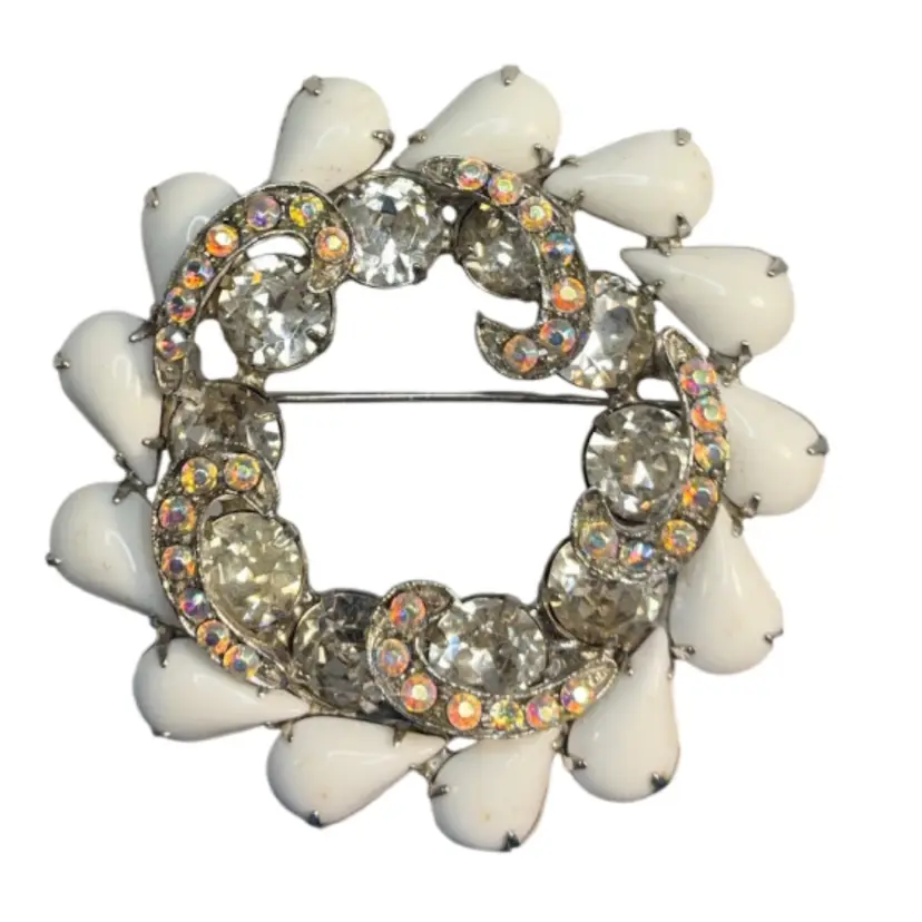 Signed Weiss Milk Glass Rhinestone Stone Pin 2 /4”
