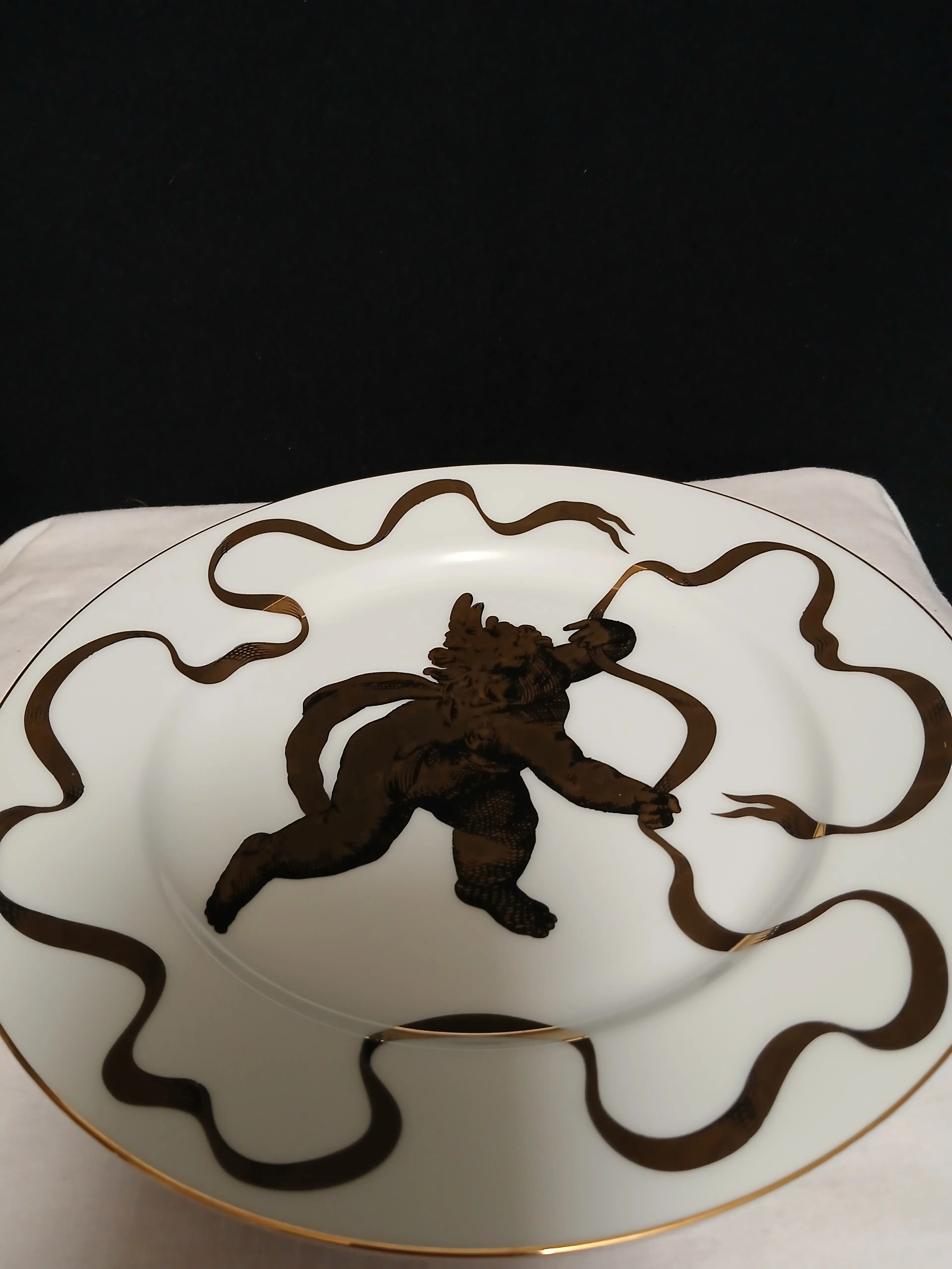 Image 3 of 6