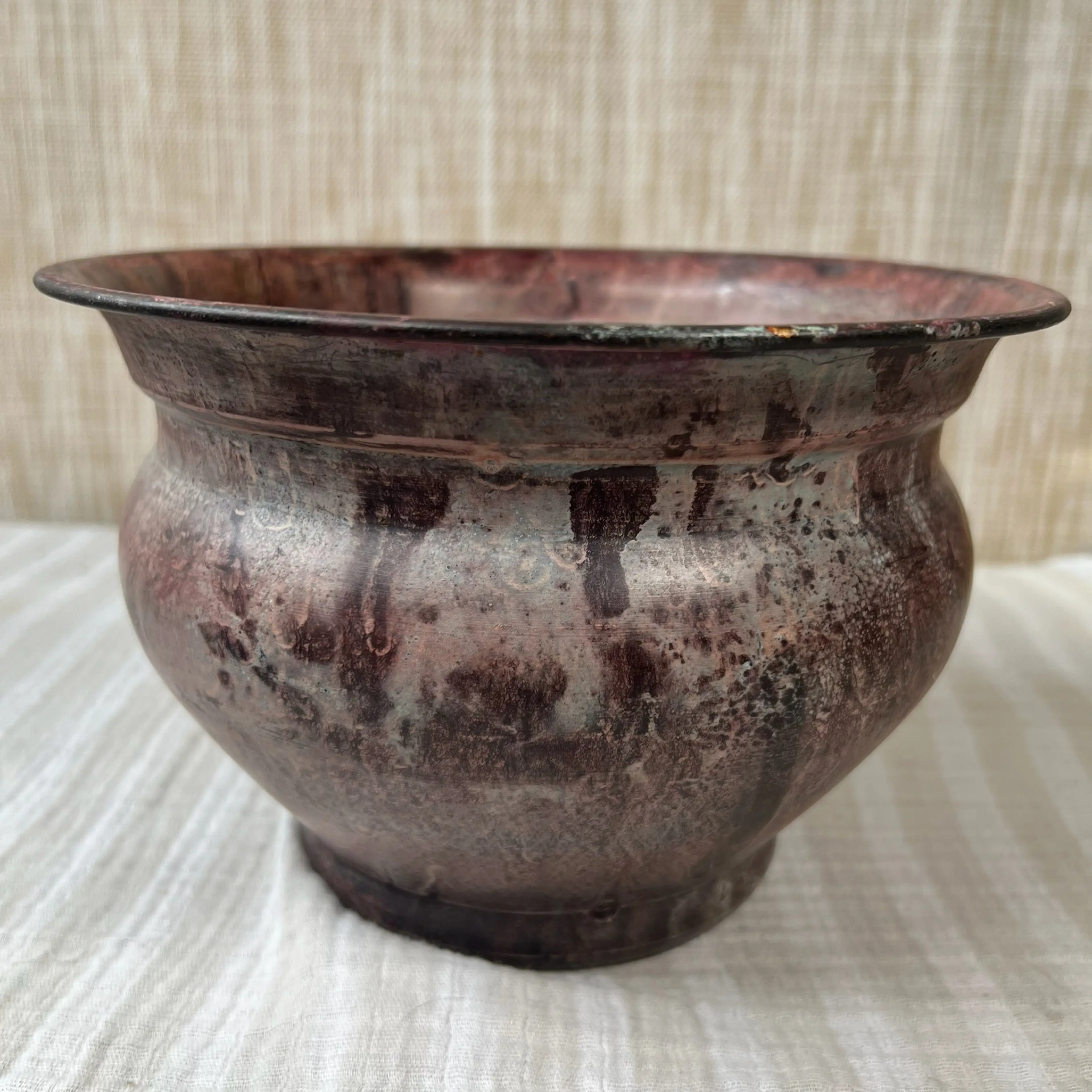 Image 2 of 12