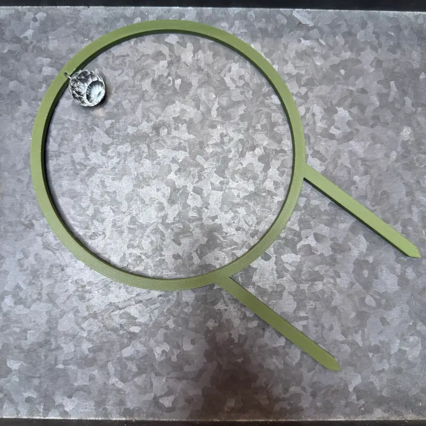 Trellis - Round Suncatcher - Army Green