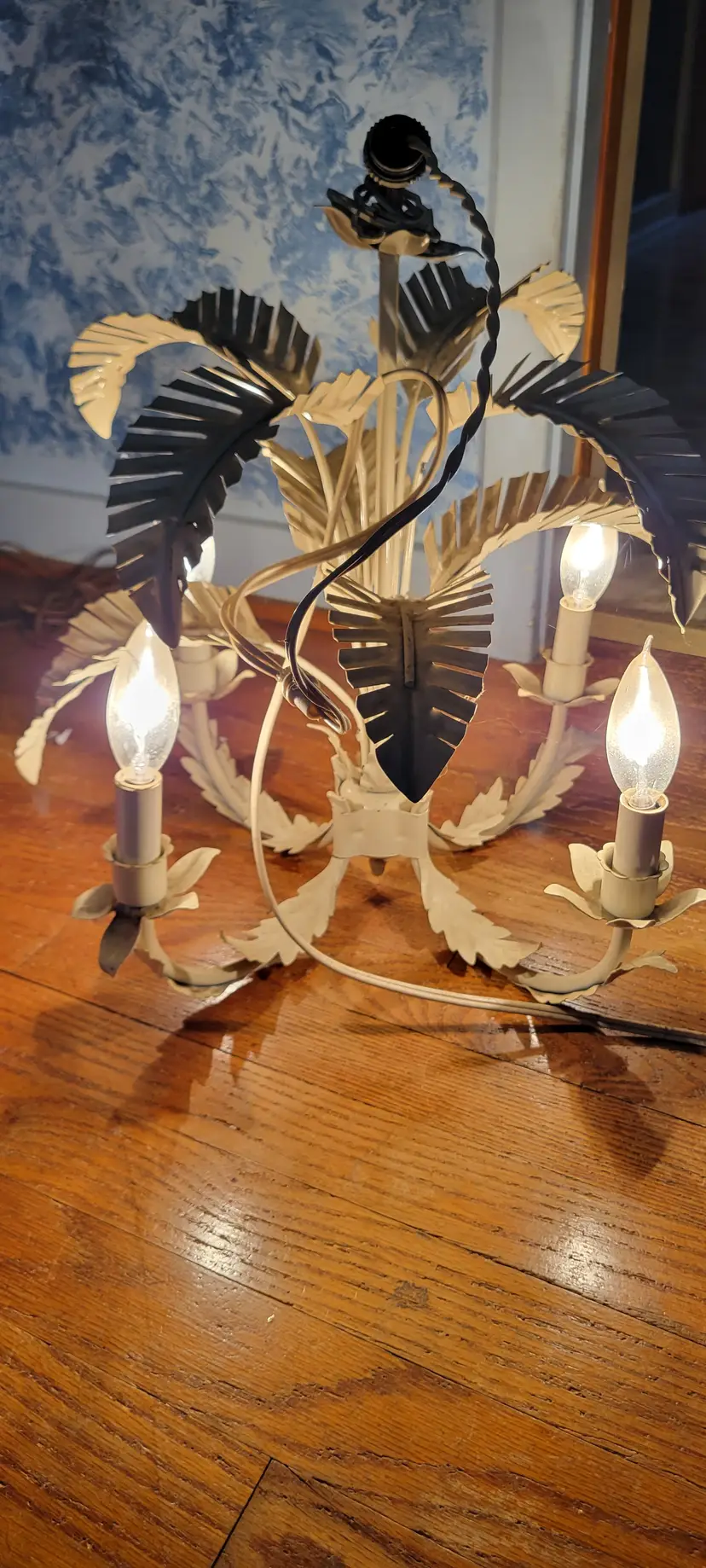 Italy Metal Palm Tree Chandelier 4 Light Plug In Swag Lamp Hollywood Regency