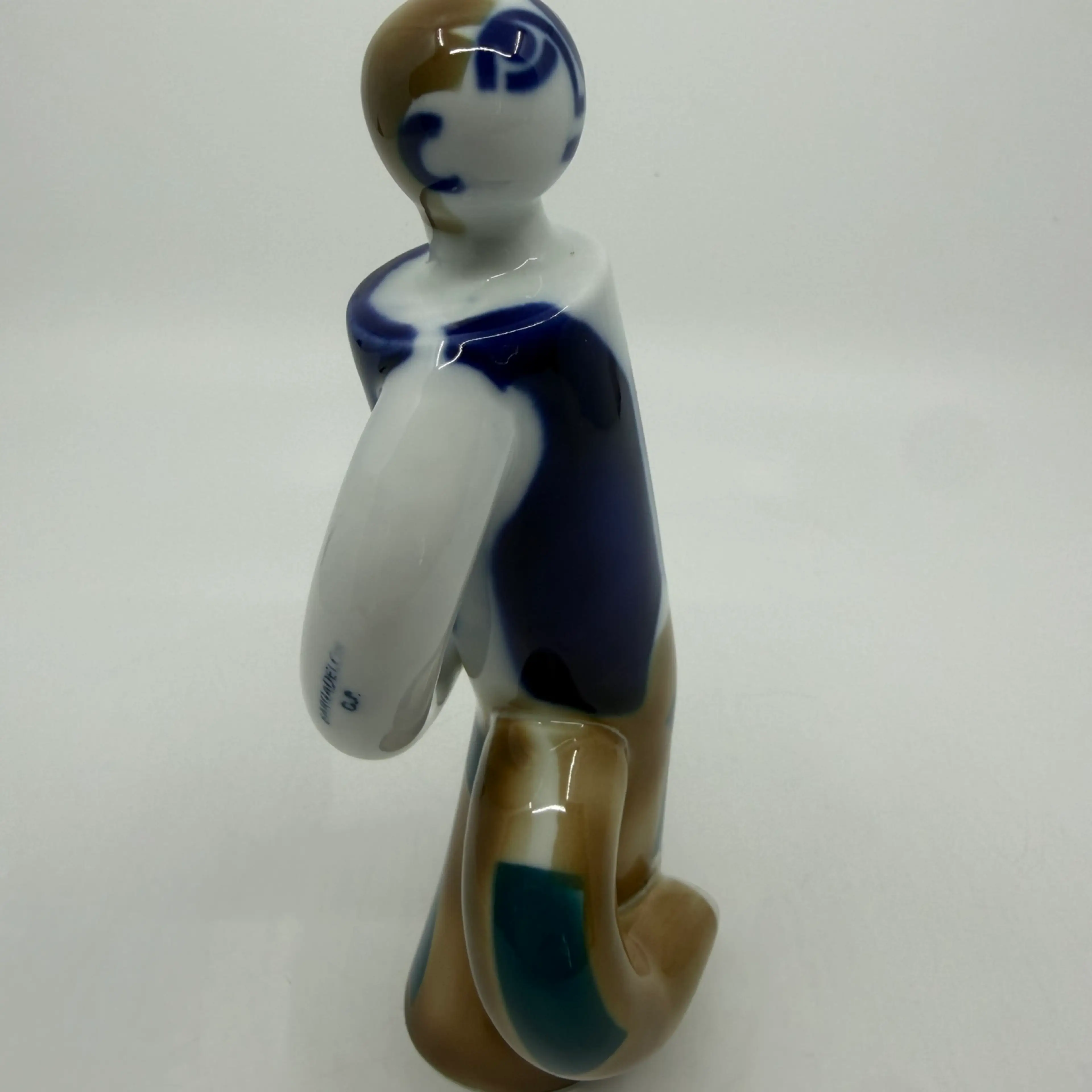 Image 4 of 7