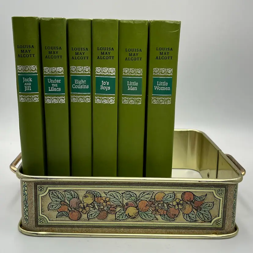 Harvest Fruit & Floral Pattern Pyrex 222- 8”x 8” Casserole Carrier