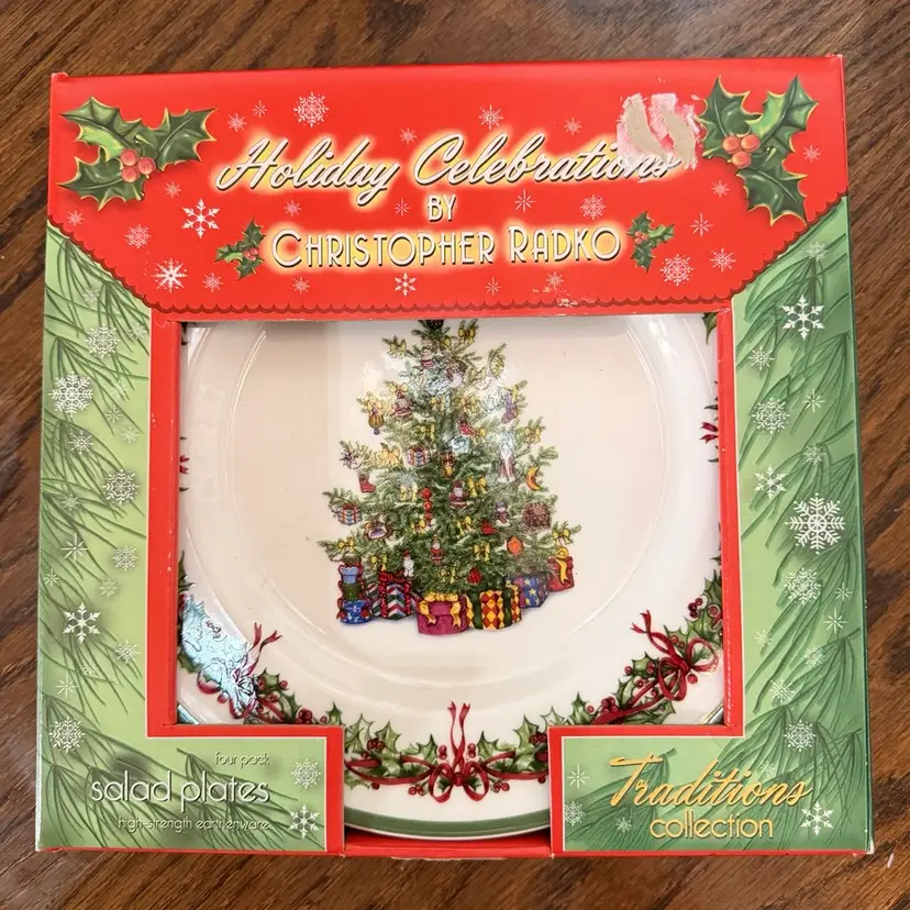 Christopher Radko Traditions Holiday Celebrations Christmas Tree Salad Plates 8"