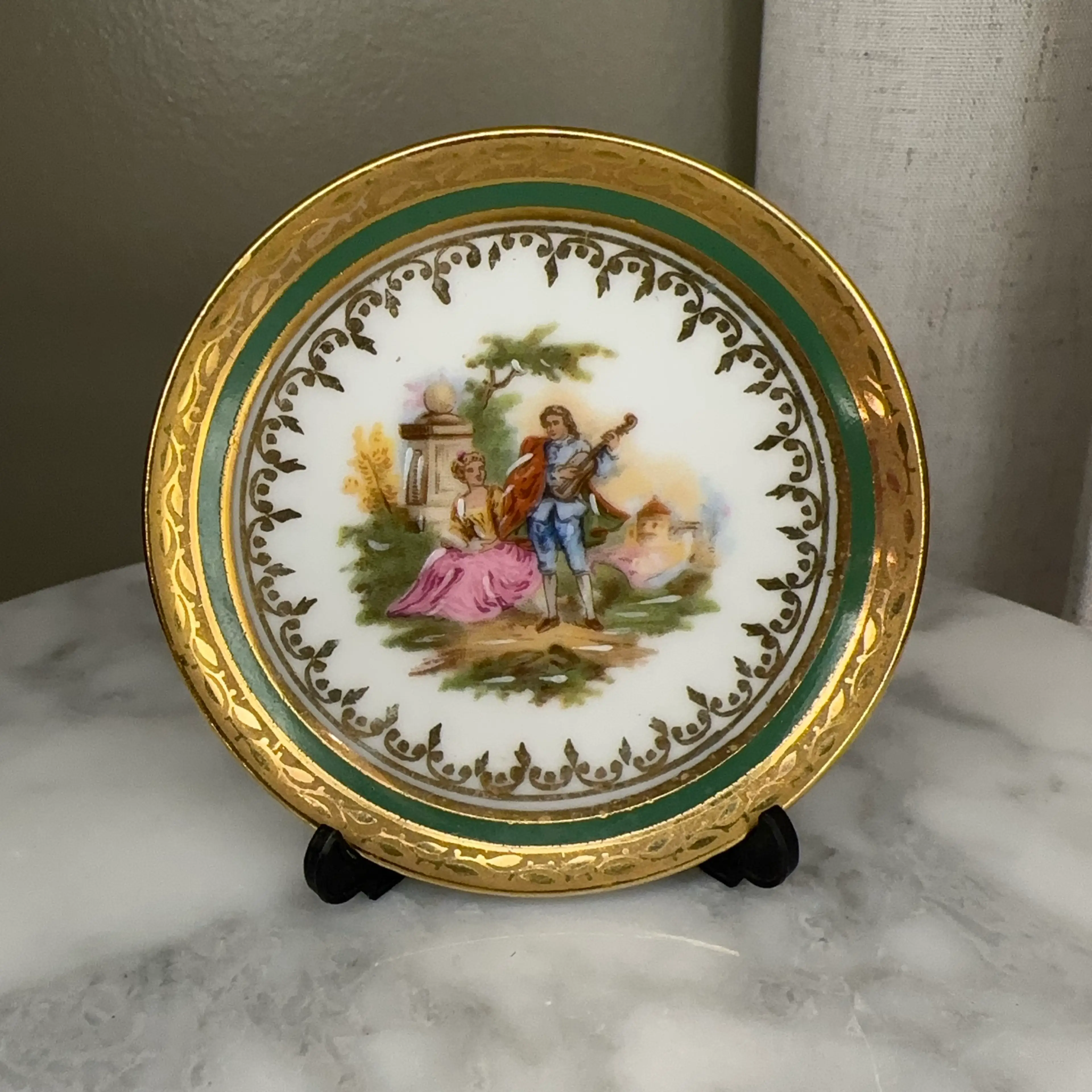Image 1 of 2