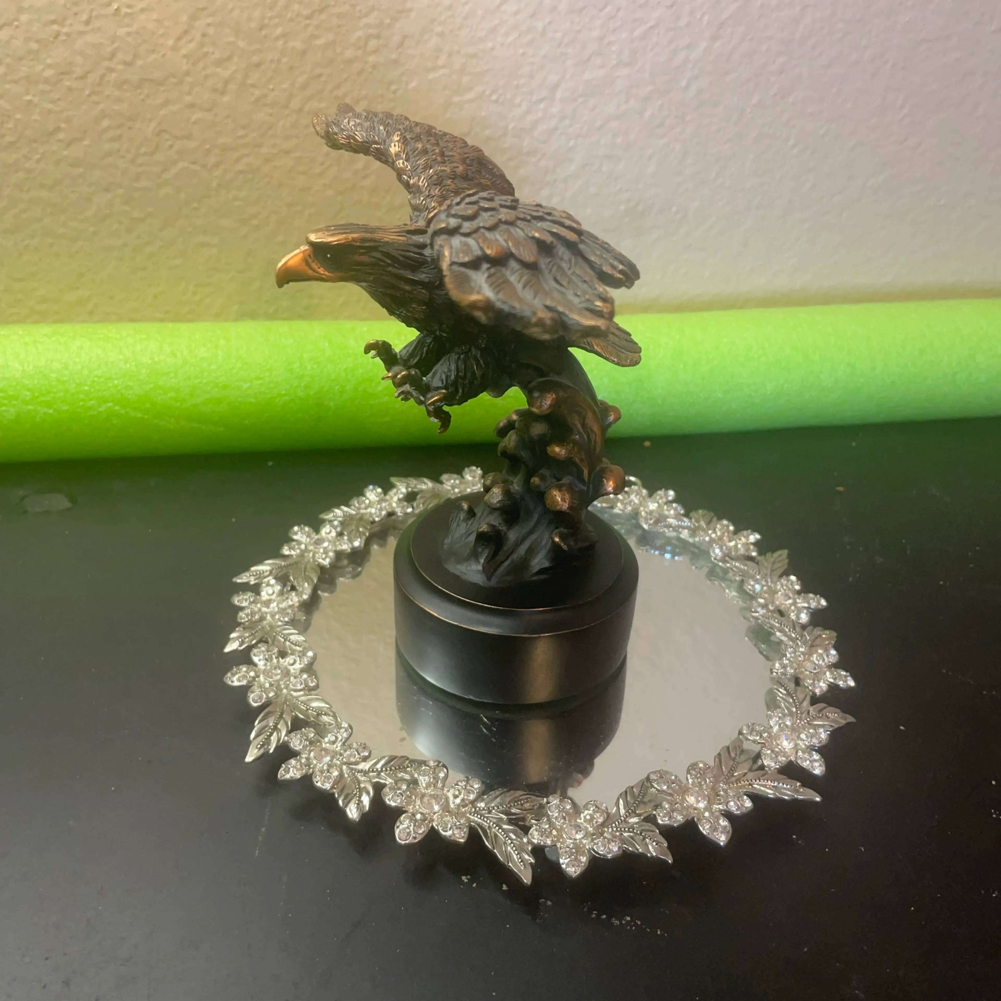 Image 4 of 6