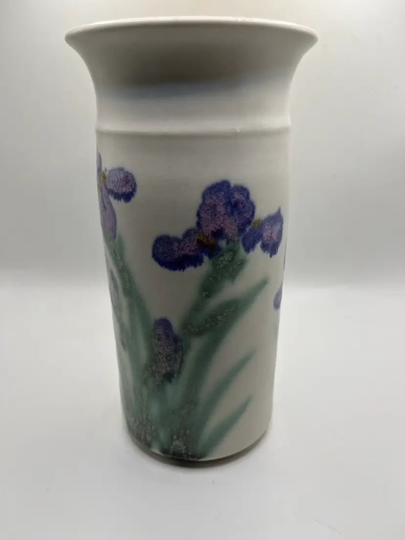 Beautiful Cloud Folsom Art pottery1986 Cylinder Vase With Orchids