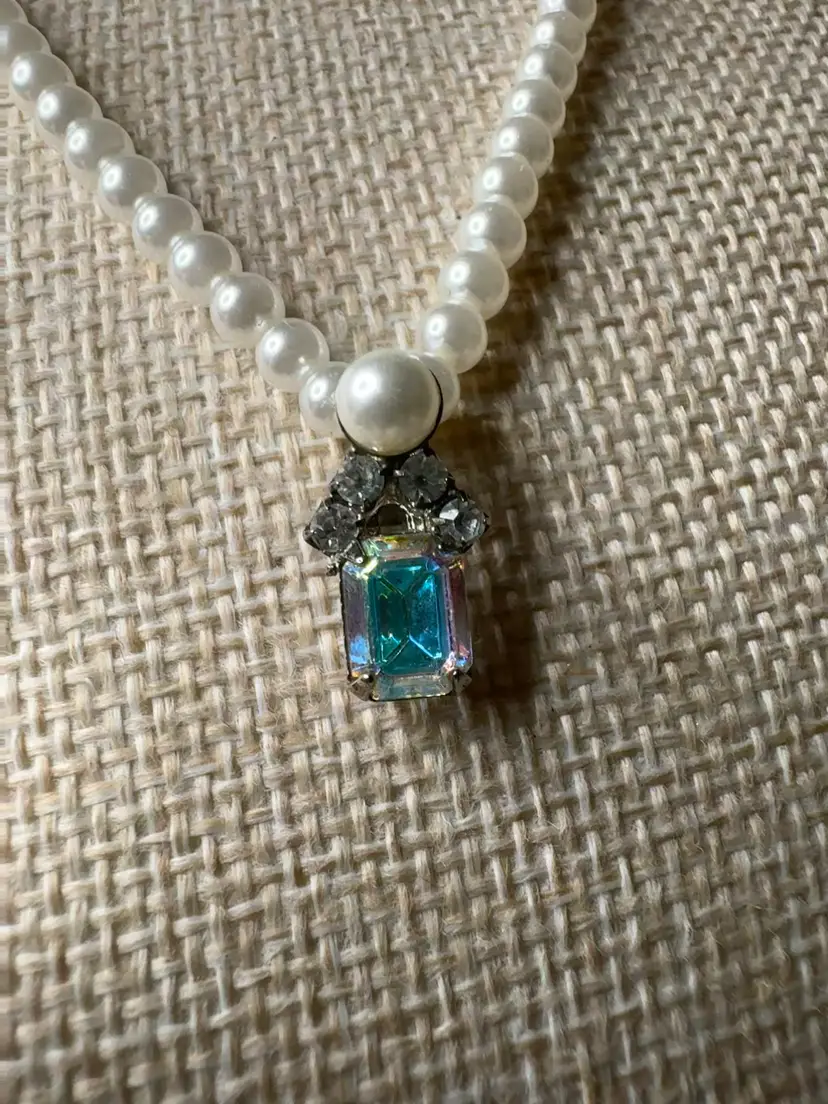 Vintage 1950’s Emerald Cut Ab Pendant Faux Pro Necklace