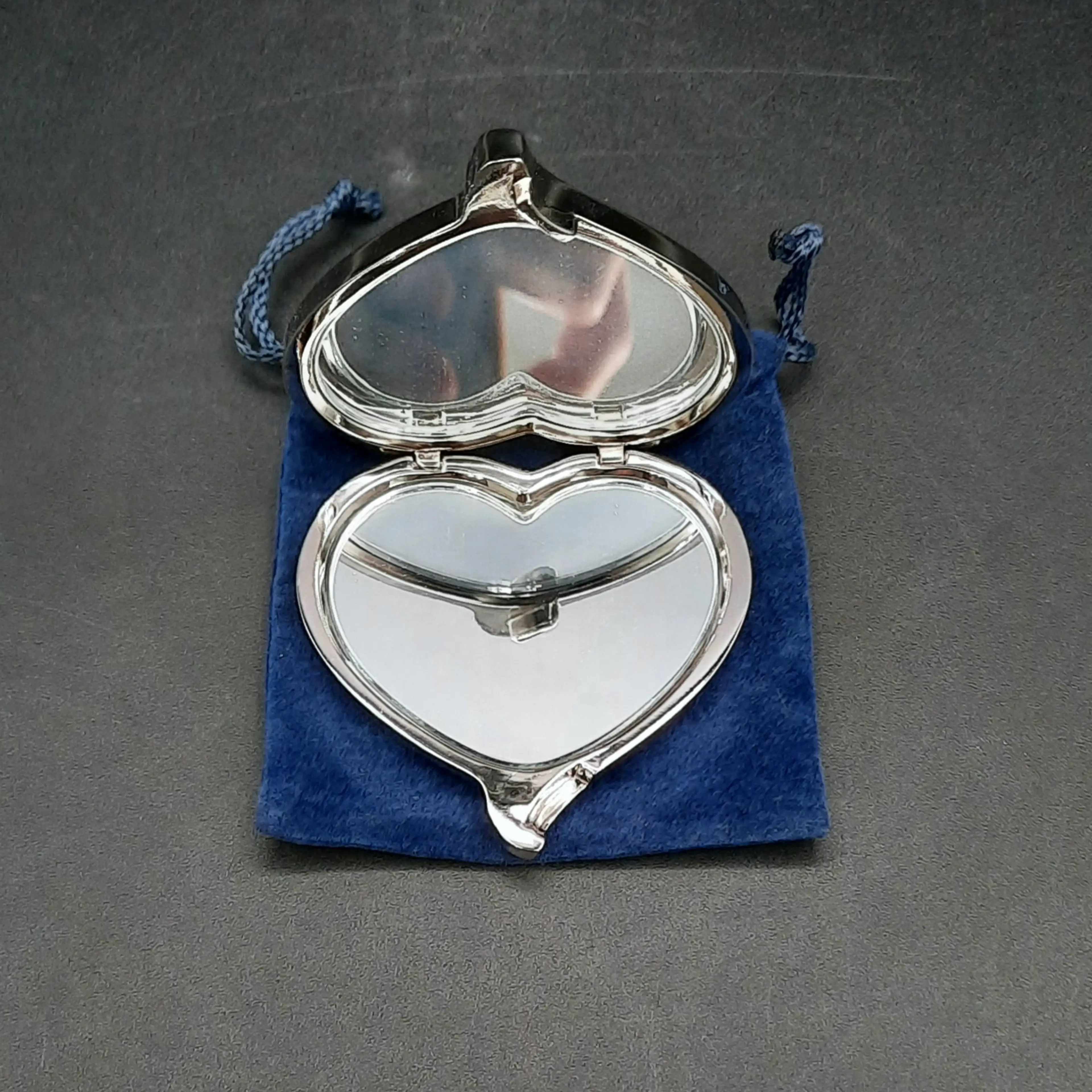 Image 4 of 6