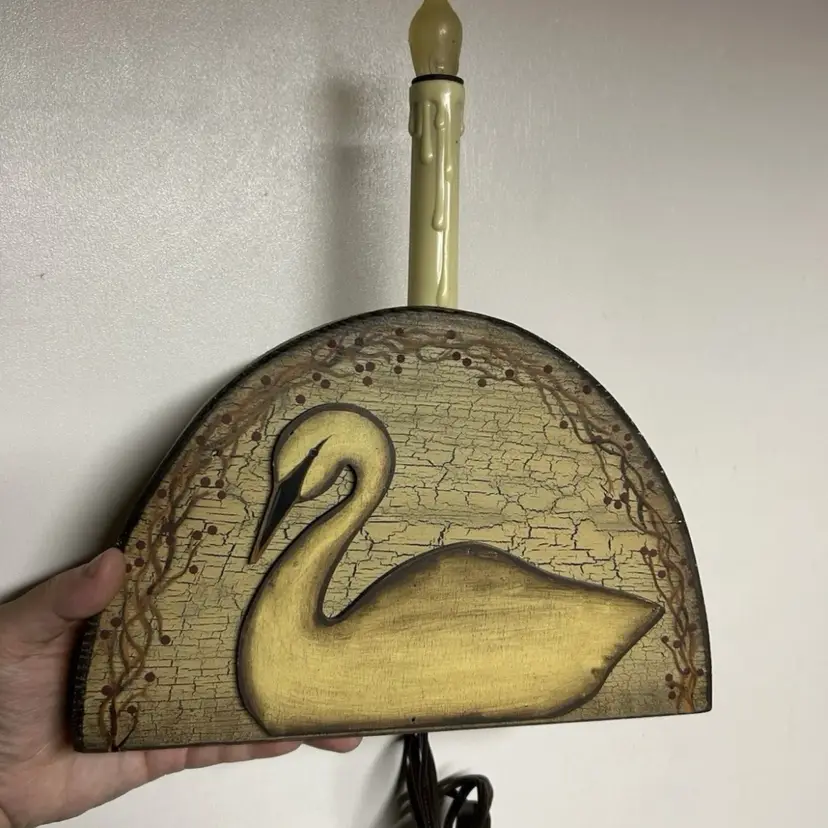 Rare Primitive Swan Light