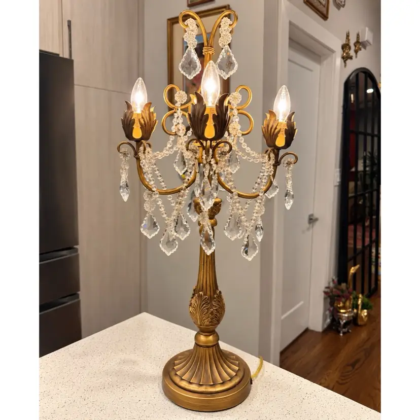 😻 Grand 27” Hollywood Regency Gold Tone Metal Candelabra Lamp with Crystal Prisms
