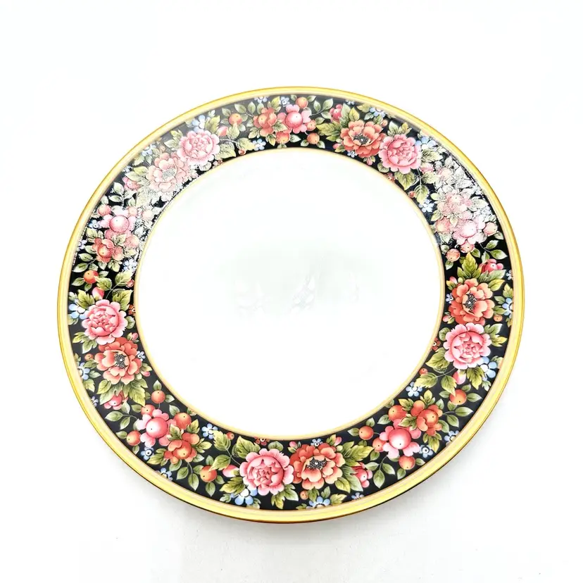 Wedgwood Clio Floral Salad Dessert Plate 8”