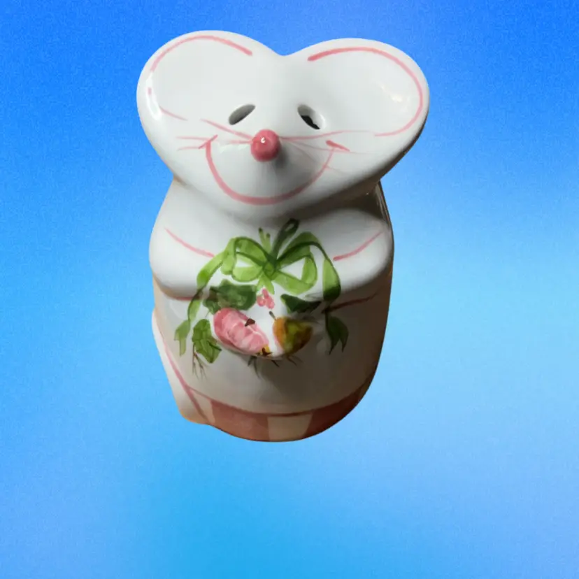 07.  Vintage Ware Pottery Mouse Holding Fruit Cheese Shaker Dispenser