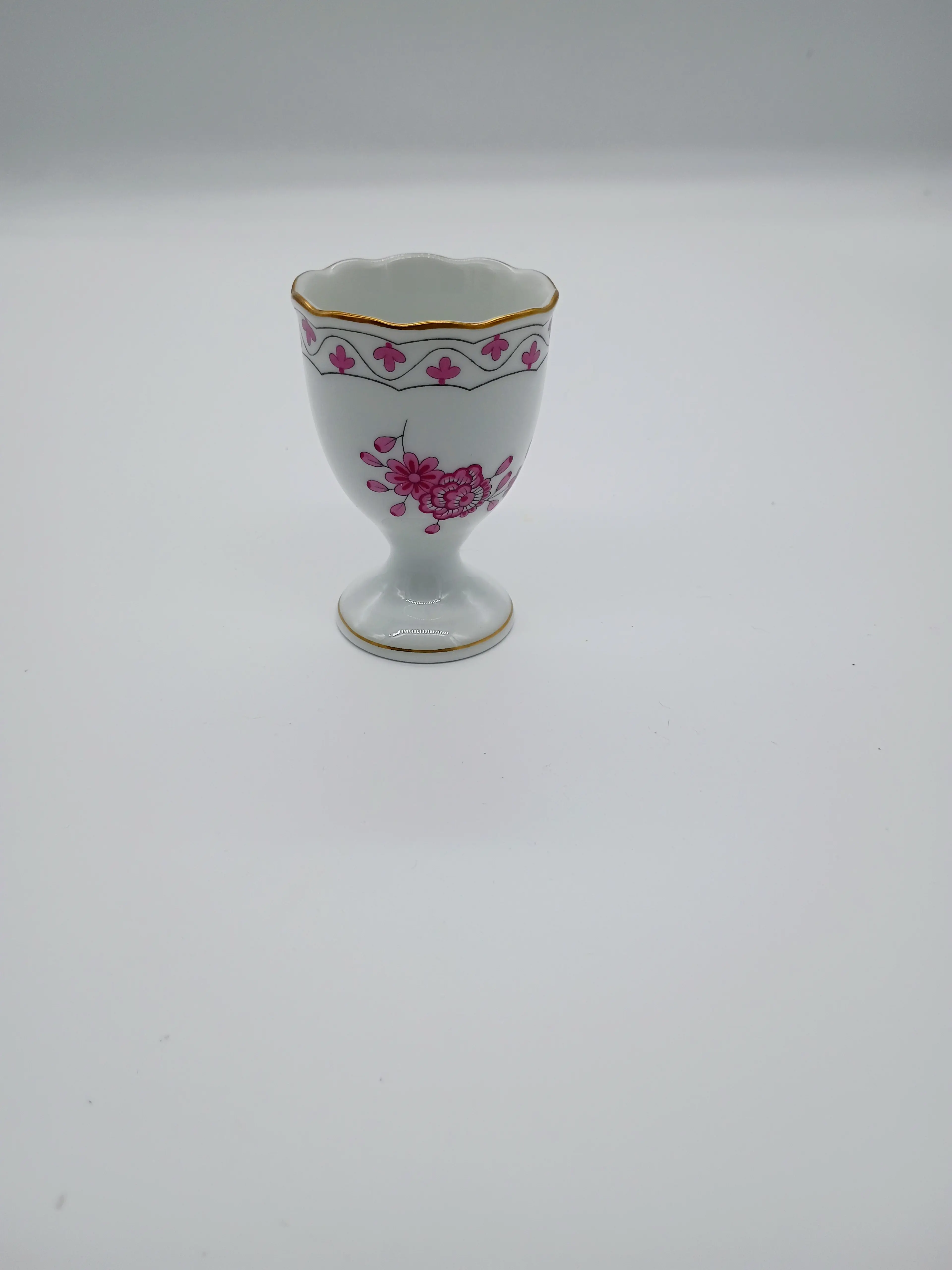 Image 2 of 4