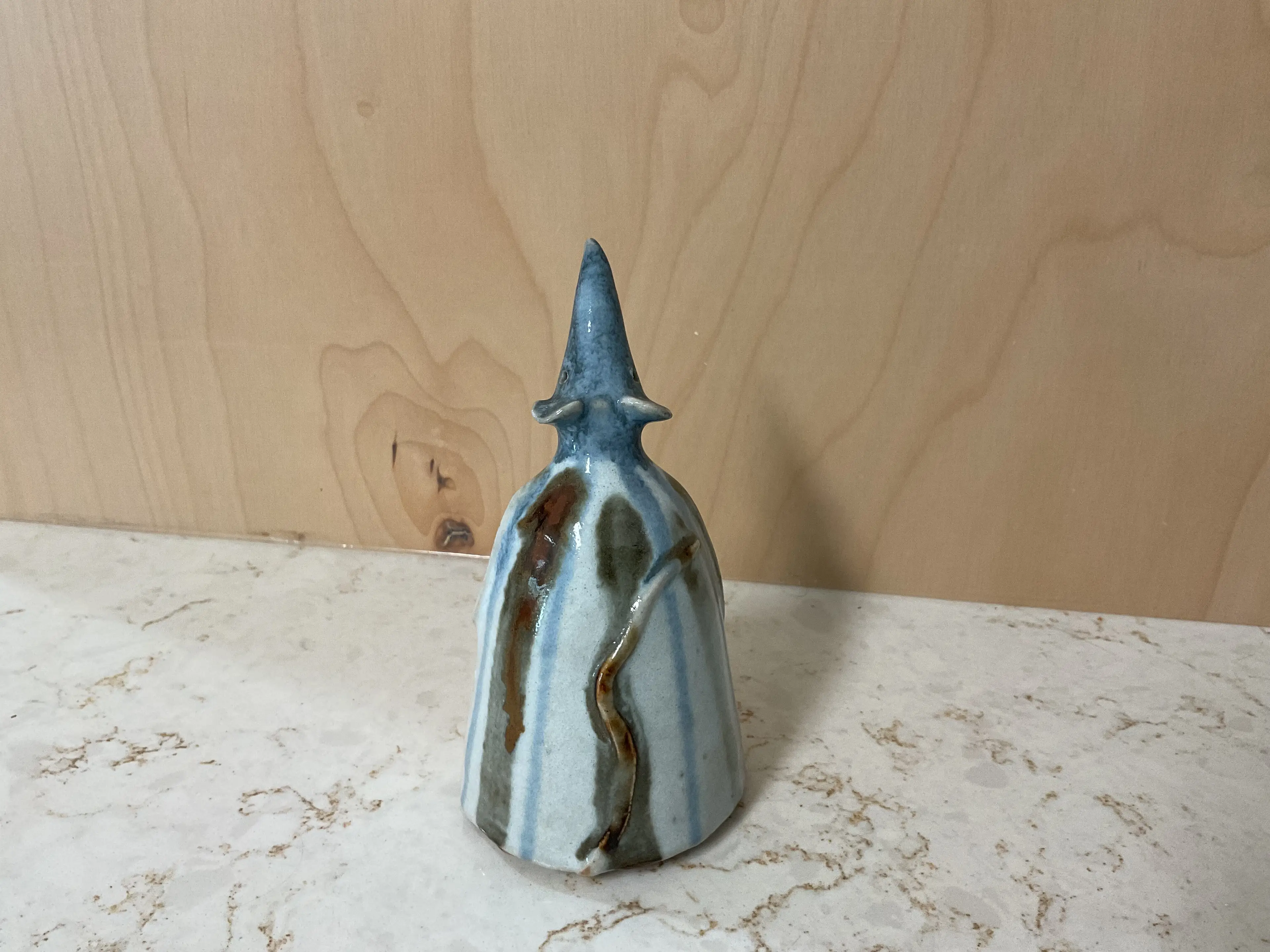 Image 4 of 12