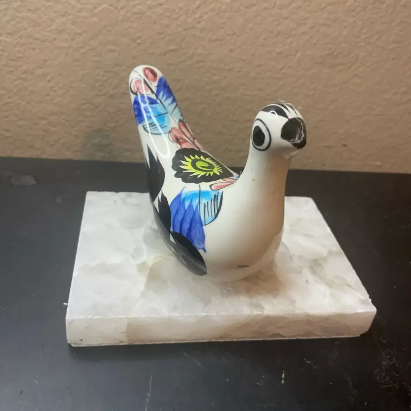 Exquisite Signed RS Tonala Mexico Folk Art 5” Bird Figurine