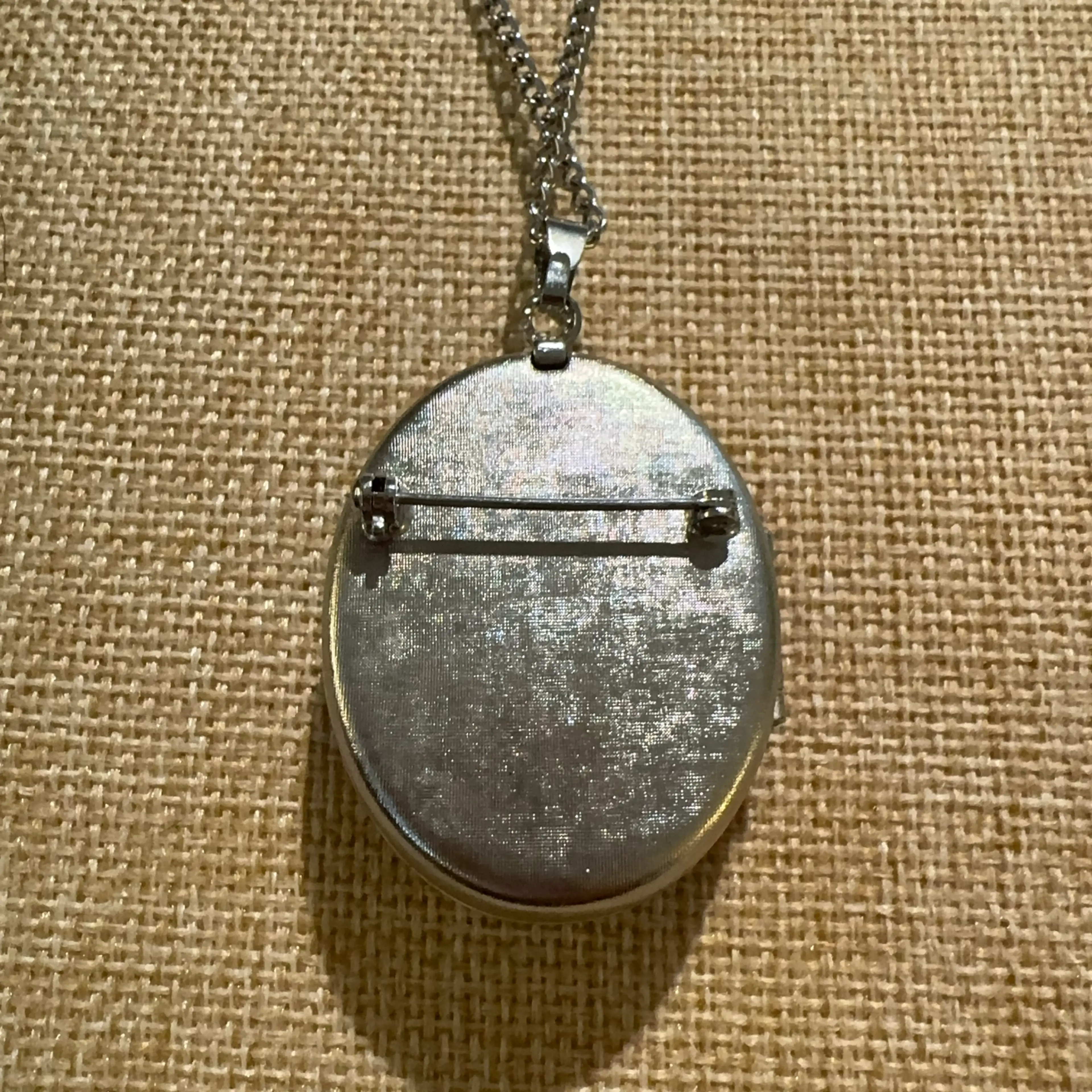 Image 3 of 4
