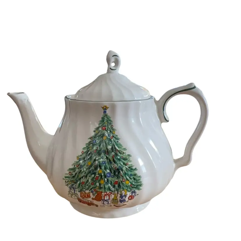 T04   TG Salem China Holiday Teapot Christmas Tree With Colorful Gifts White Teapot Trimmed In Green