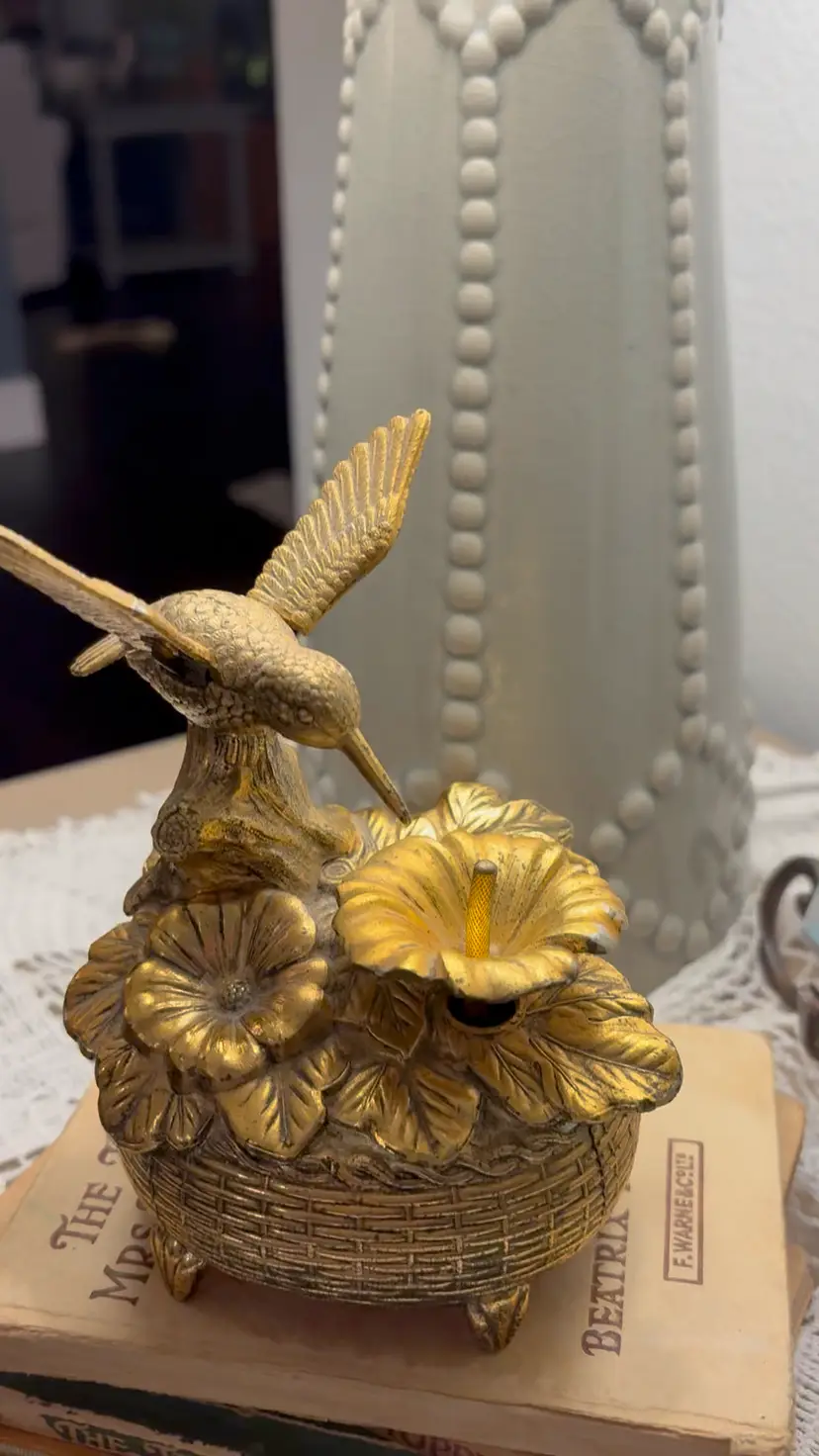Westland Gold-tone Hummingbird Music Box - With Moving Wings!🤩🤩🤩