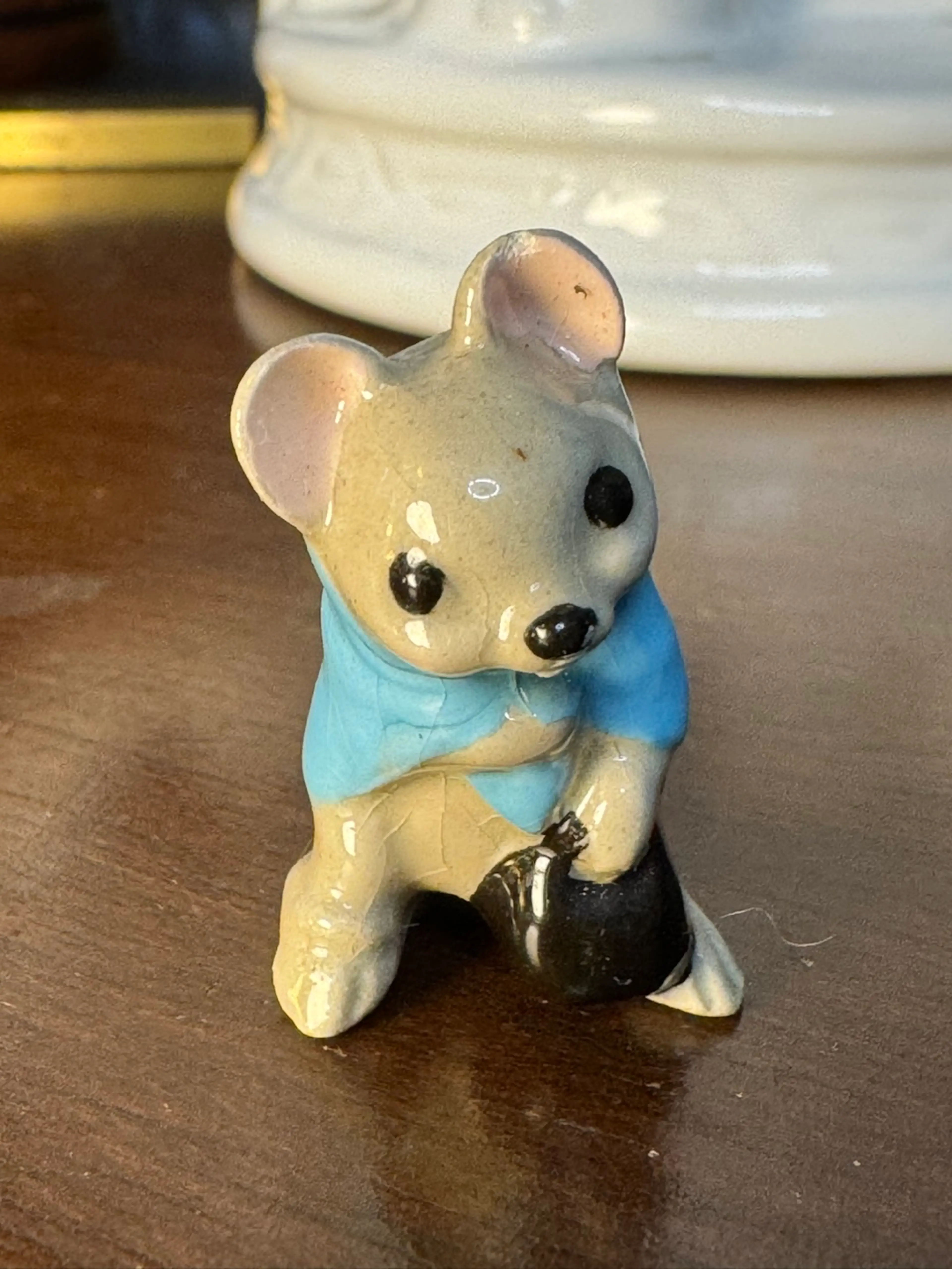 Image 2 of 2